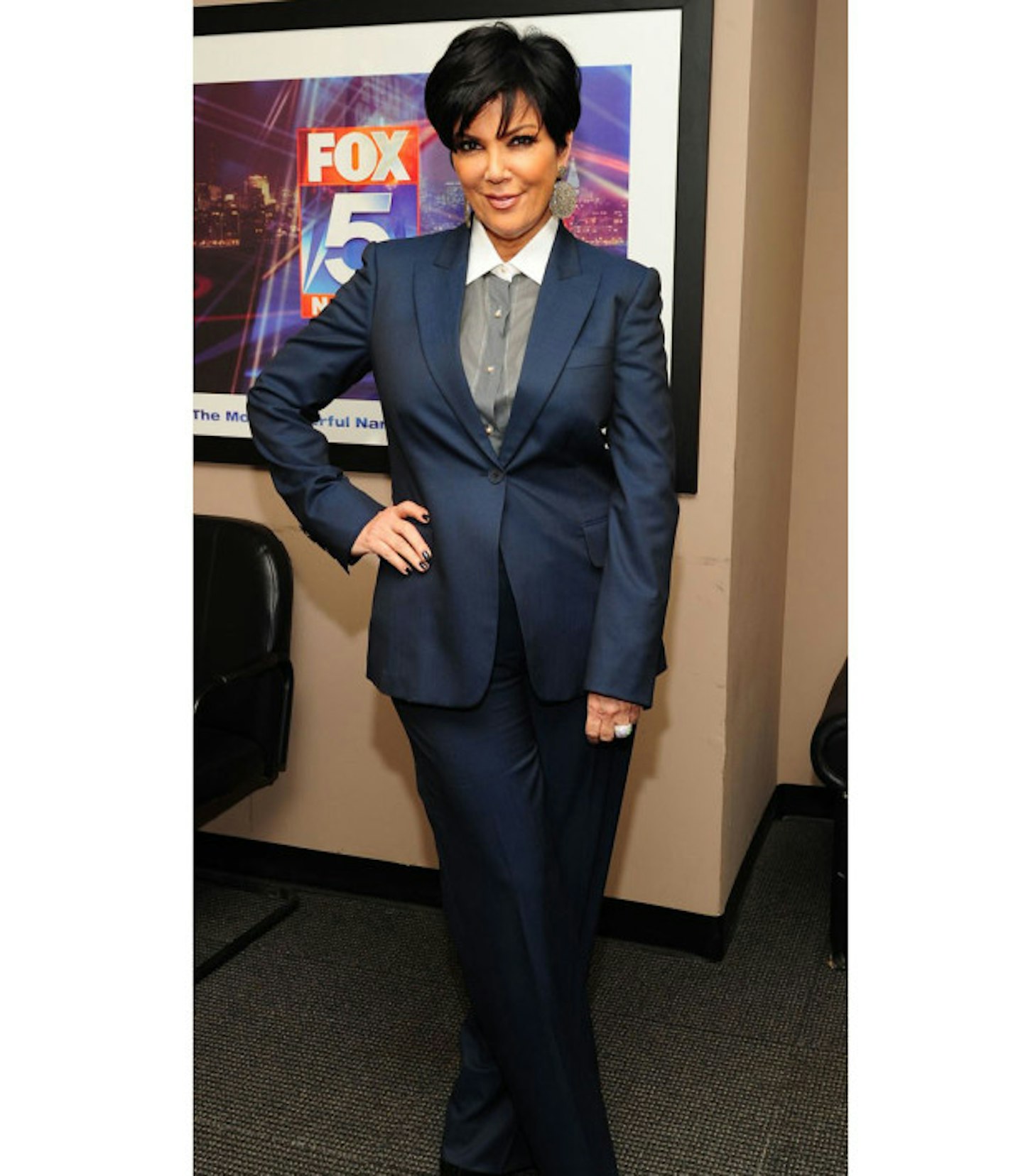 kris-jenner-fashion-disaster-blue-suit