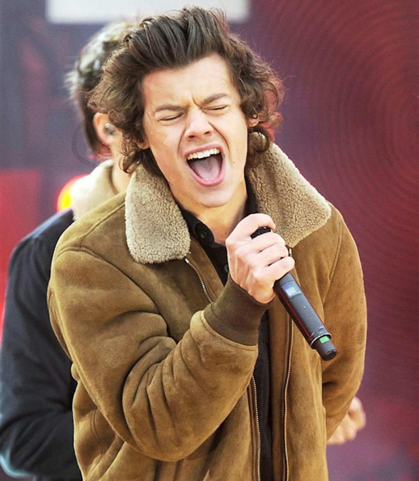 harry-styles-strains-sex-face-picture