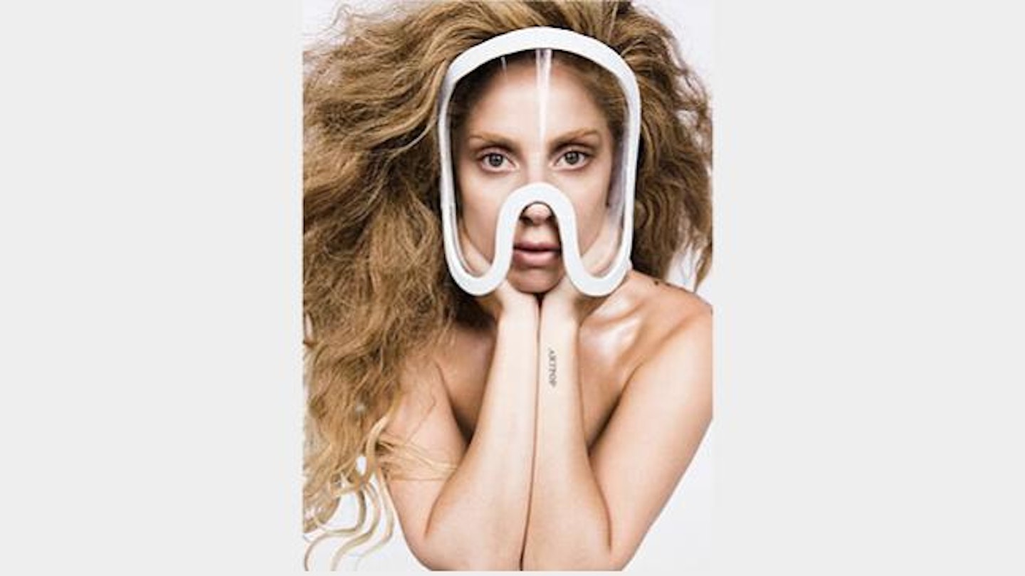 Gaga promoting her upcoming album ARTPOP