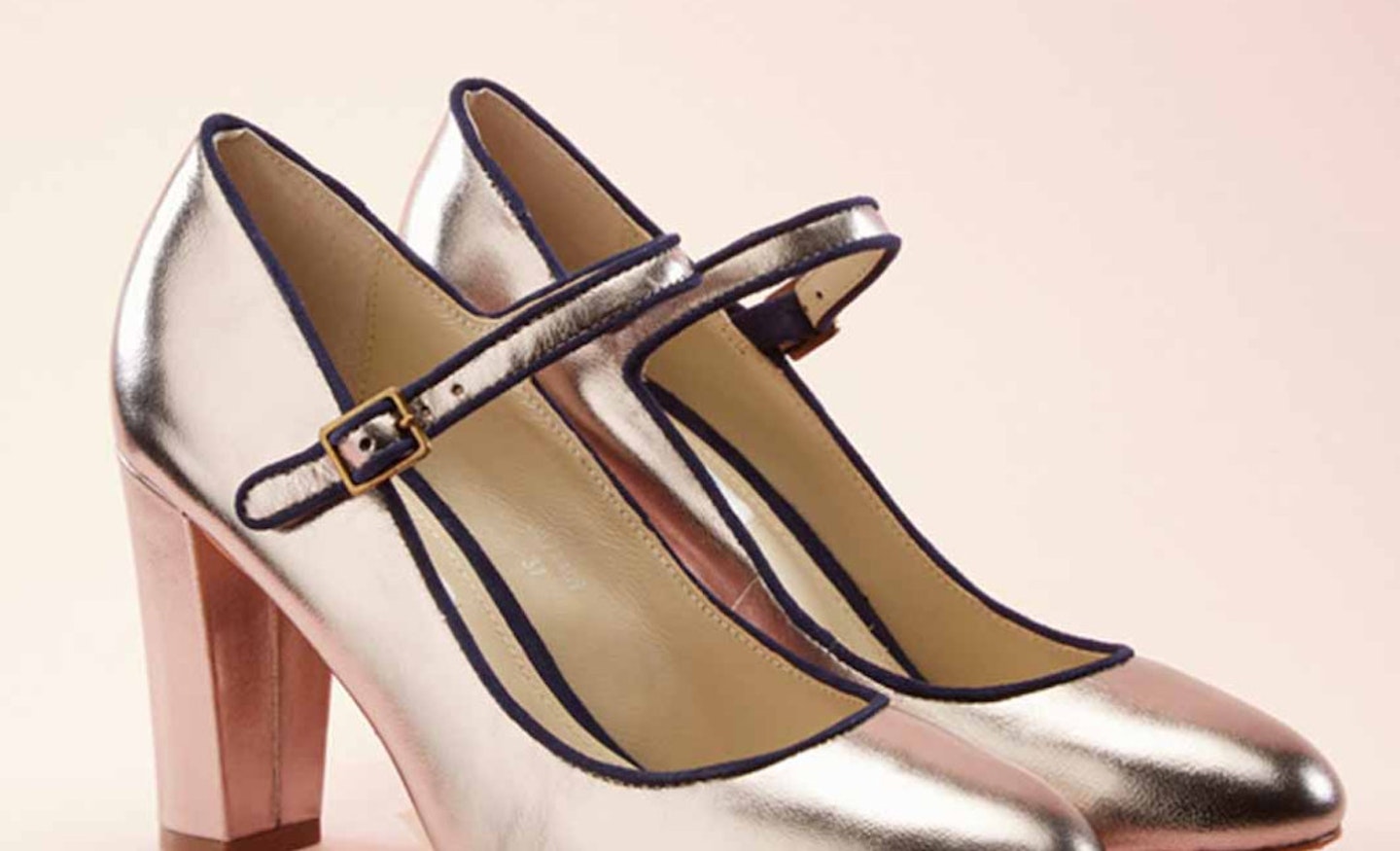 10 hot shoes 59
