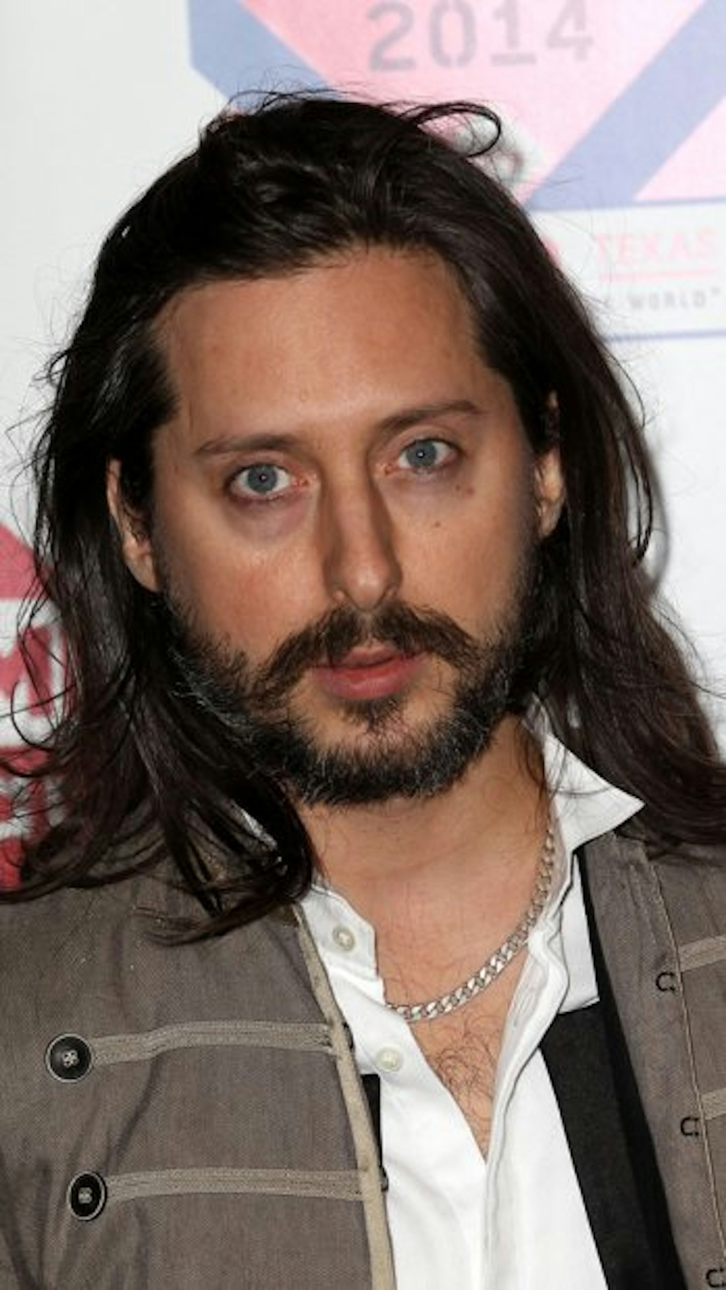 Carl Barat now looks like this. :(