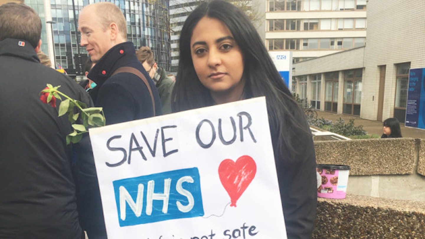 These Female Junior Doctors Explain Why The New NHS Contract Is Bad For Women