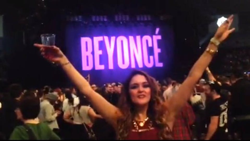 Watch The Moment A Beyoncé Fan Gets Proposed To At A Beyoncé Gig | Grazia