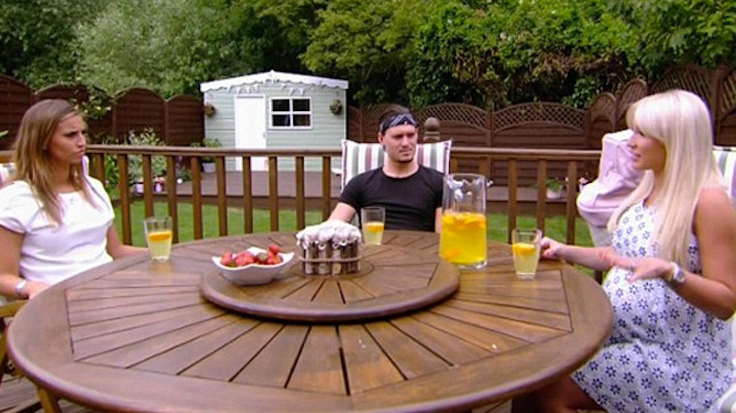 Ferne and Charlie look to friend Billie Faiers for advice