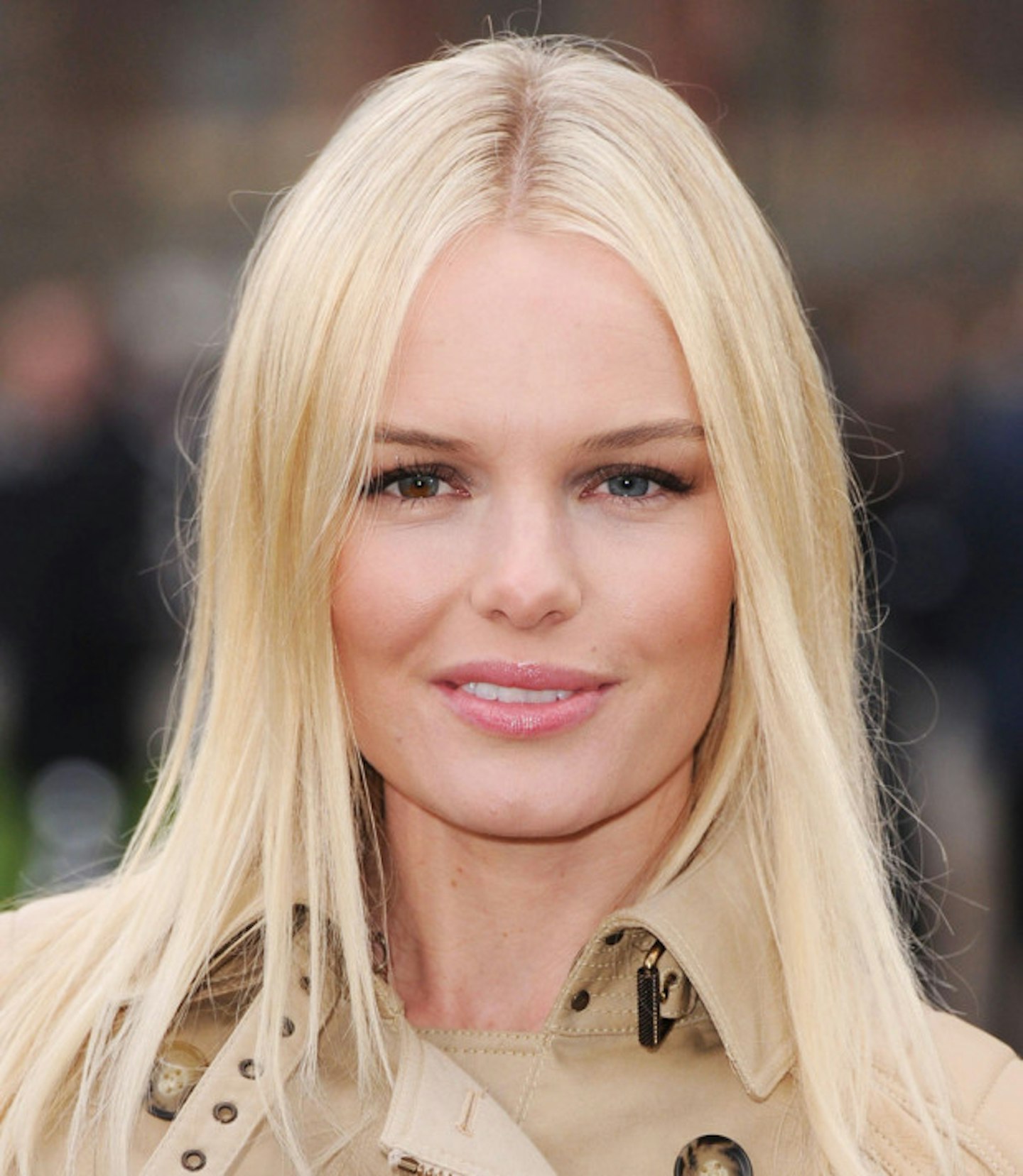 Kate Bosworth platinum blonde