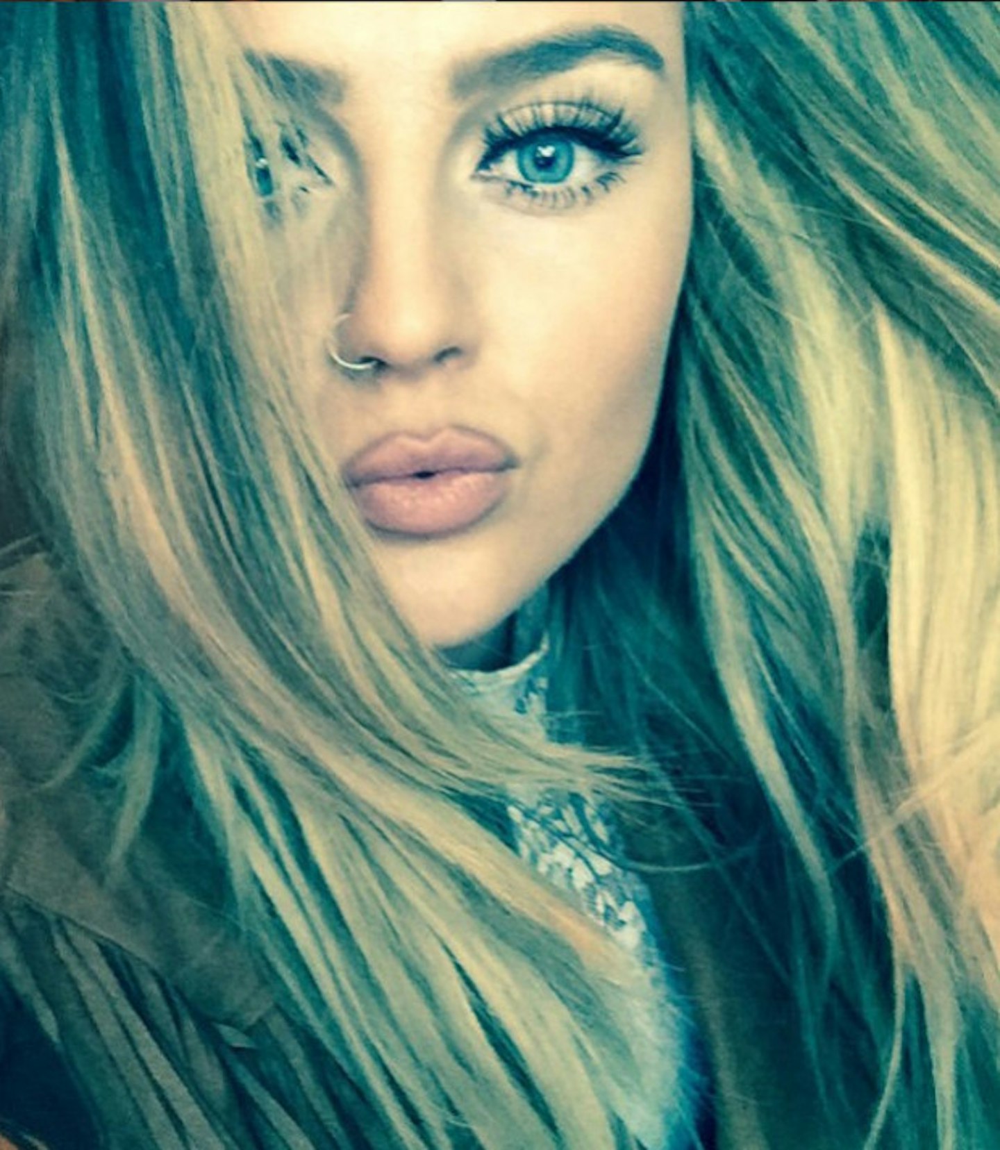 Perrie Edwards pout