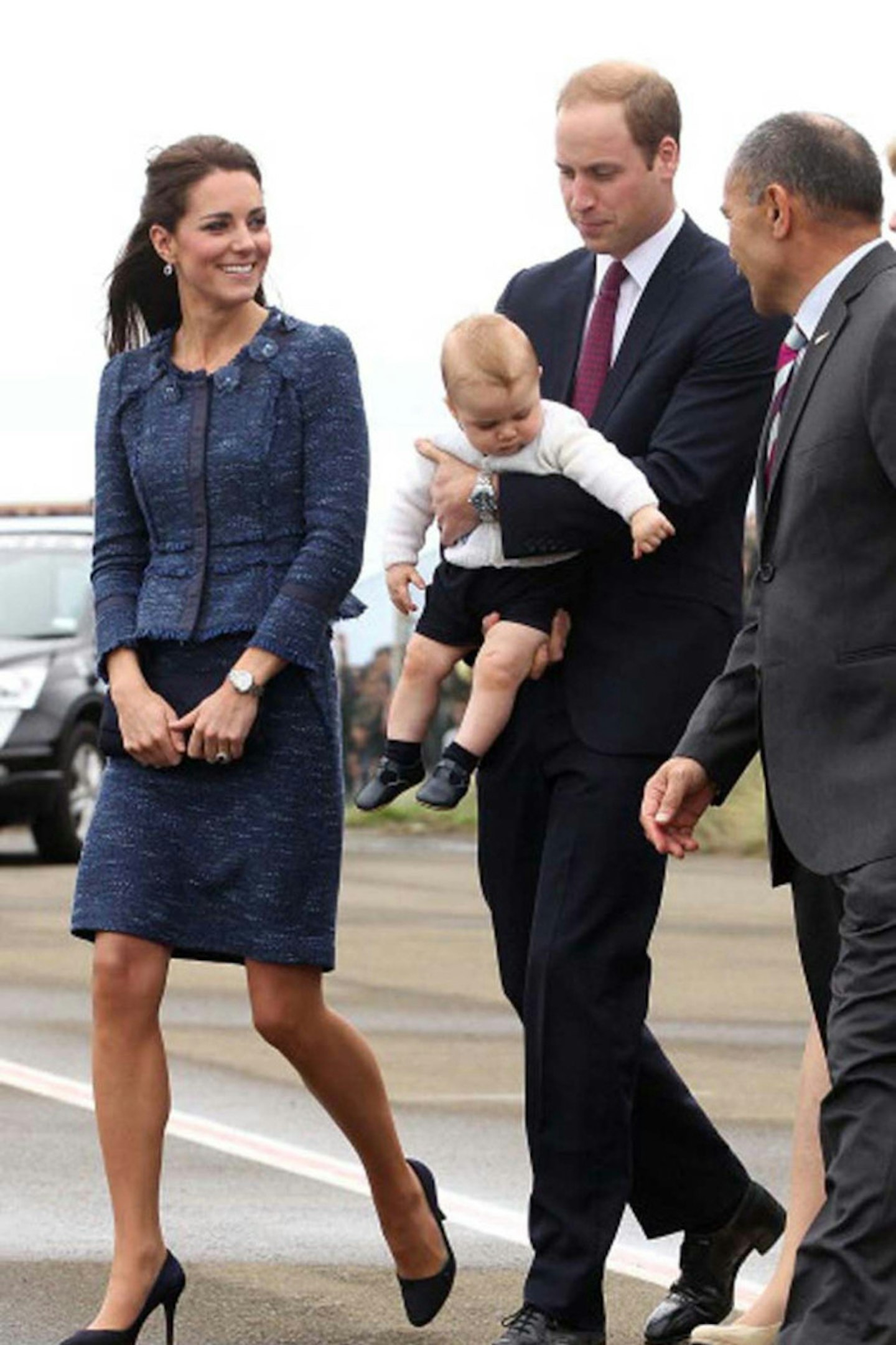 The Duchess of Cambridge wears Rebecca Taylor leaving New Zealand, 16 April 2014