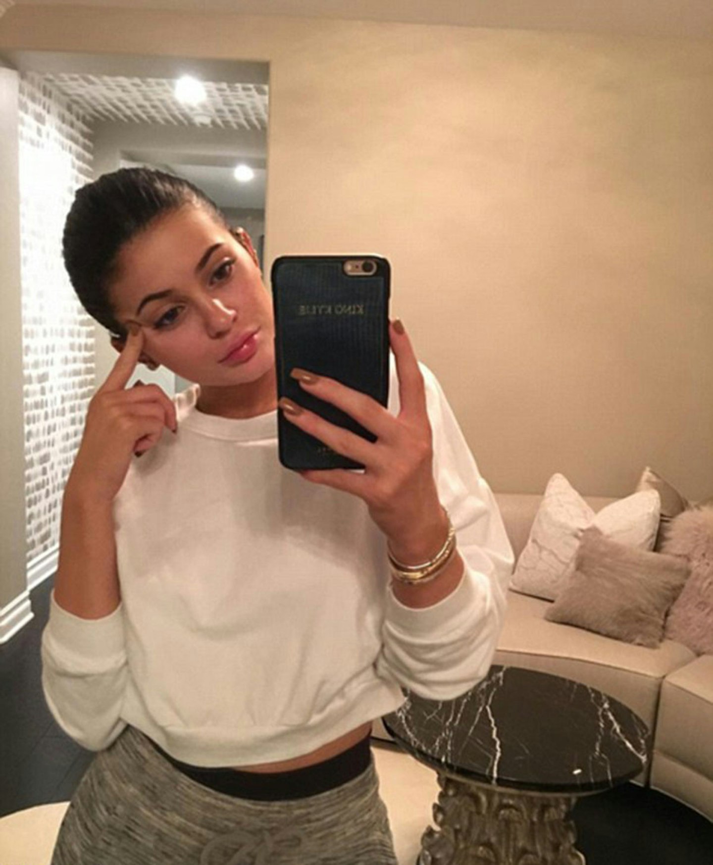 kylie-jenner-make-up-free