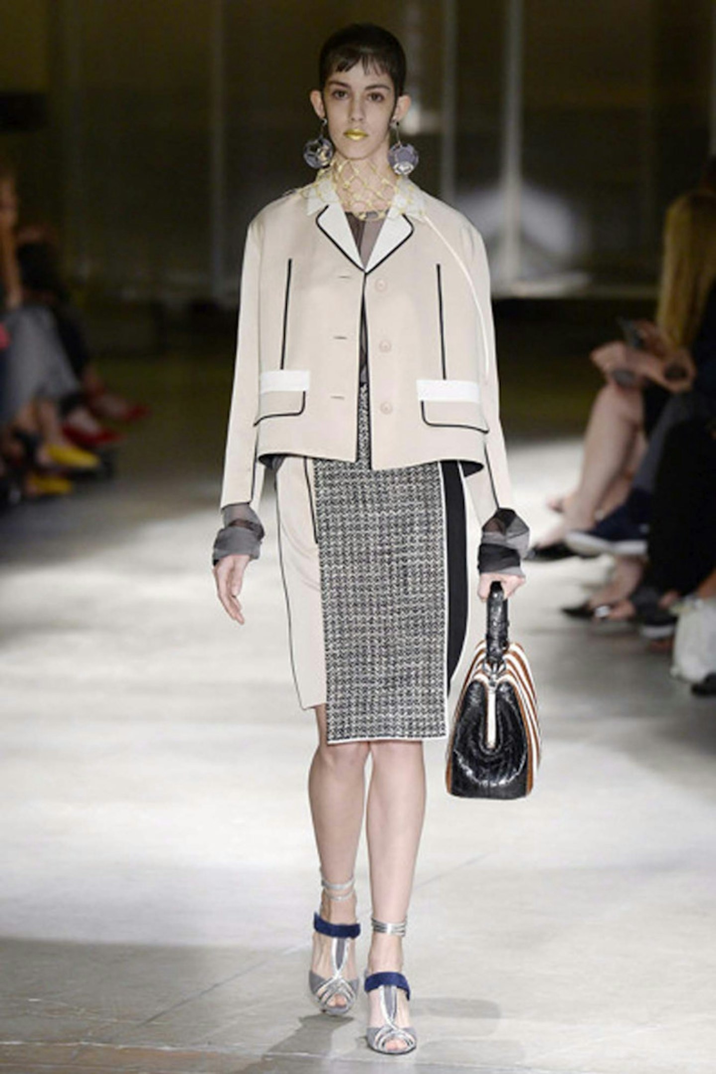 PRAD_RTW_SS16_0017