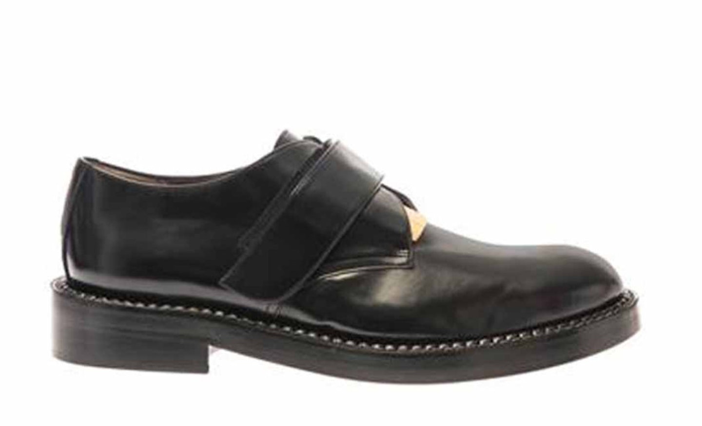 10 hot shoes 98