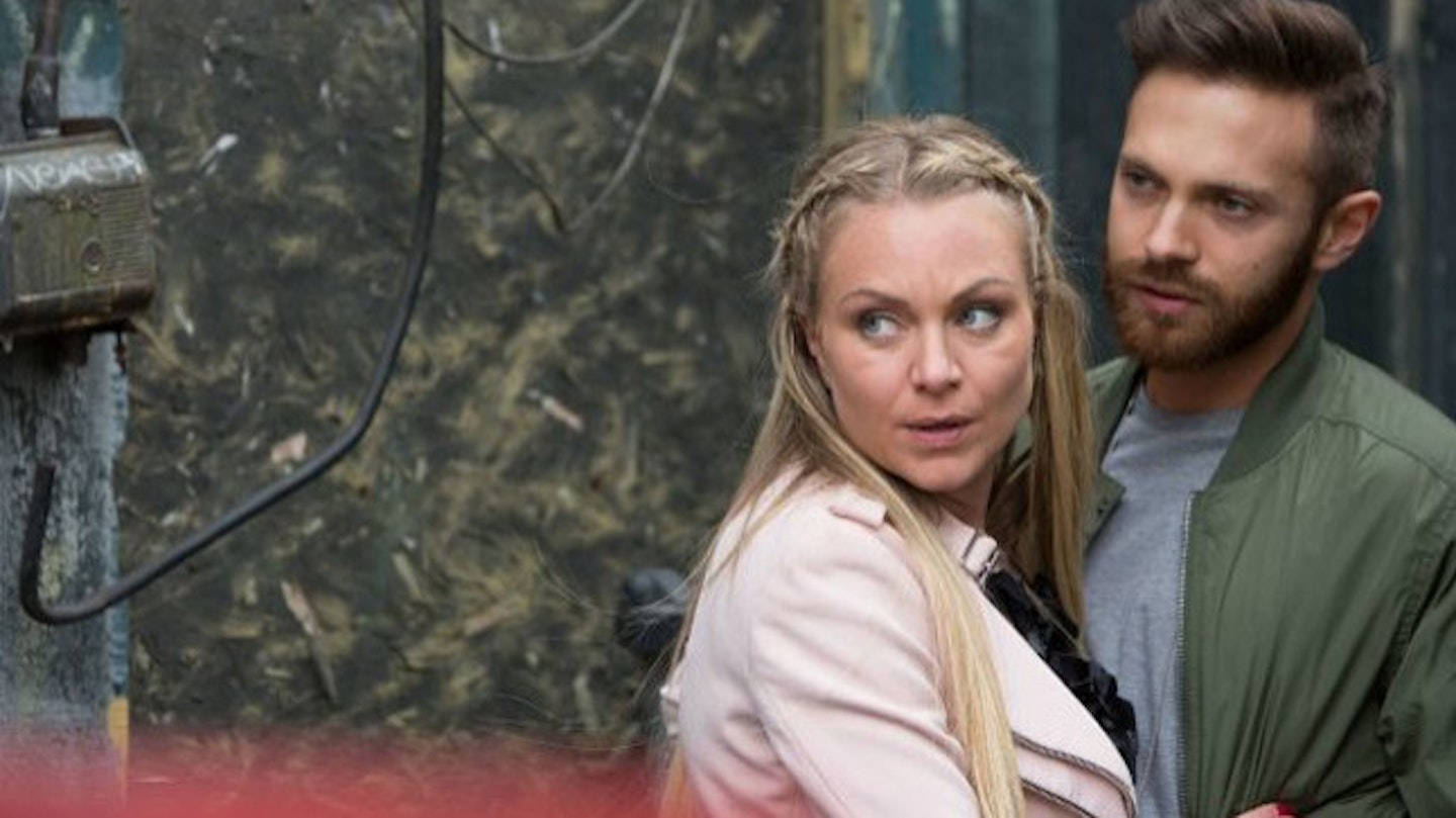 Roxy has been seeing Dean - much to the disappointment of sister Ronnie