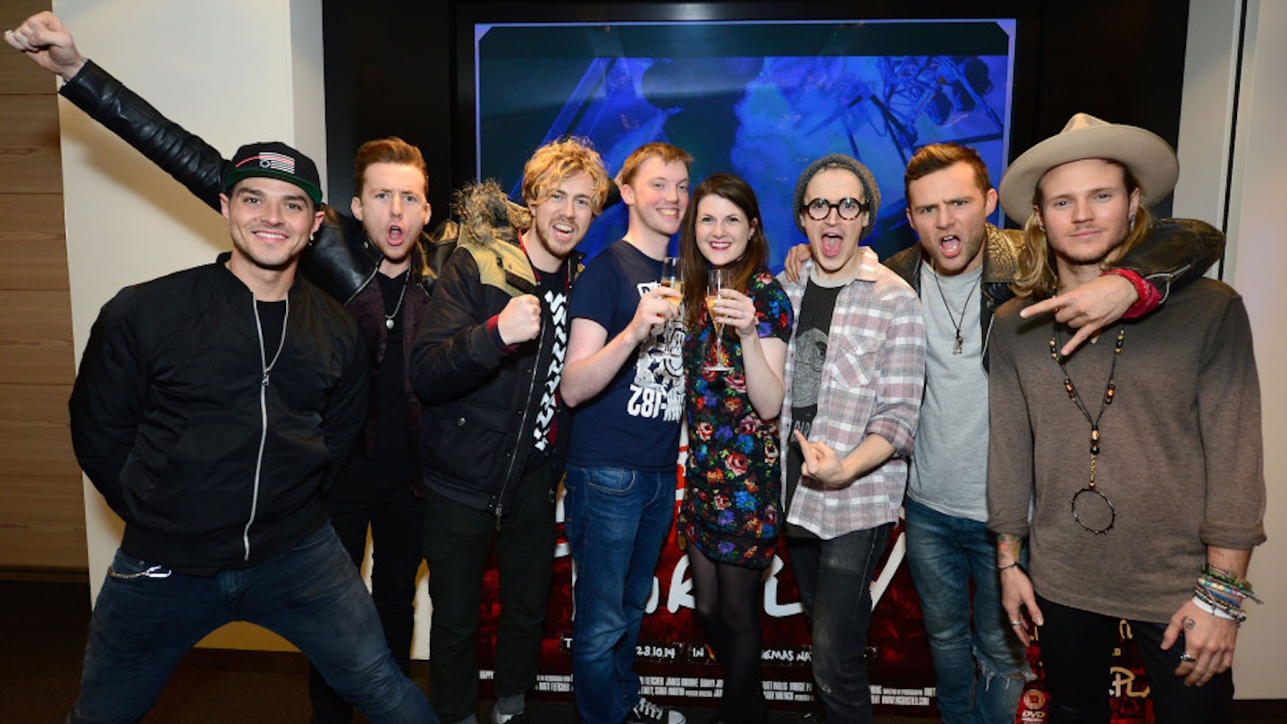 mcbusted-marriage-proposal-group-couple