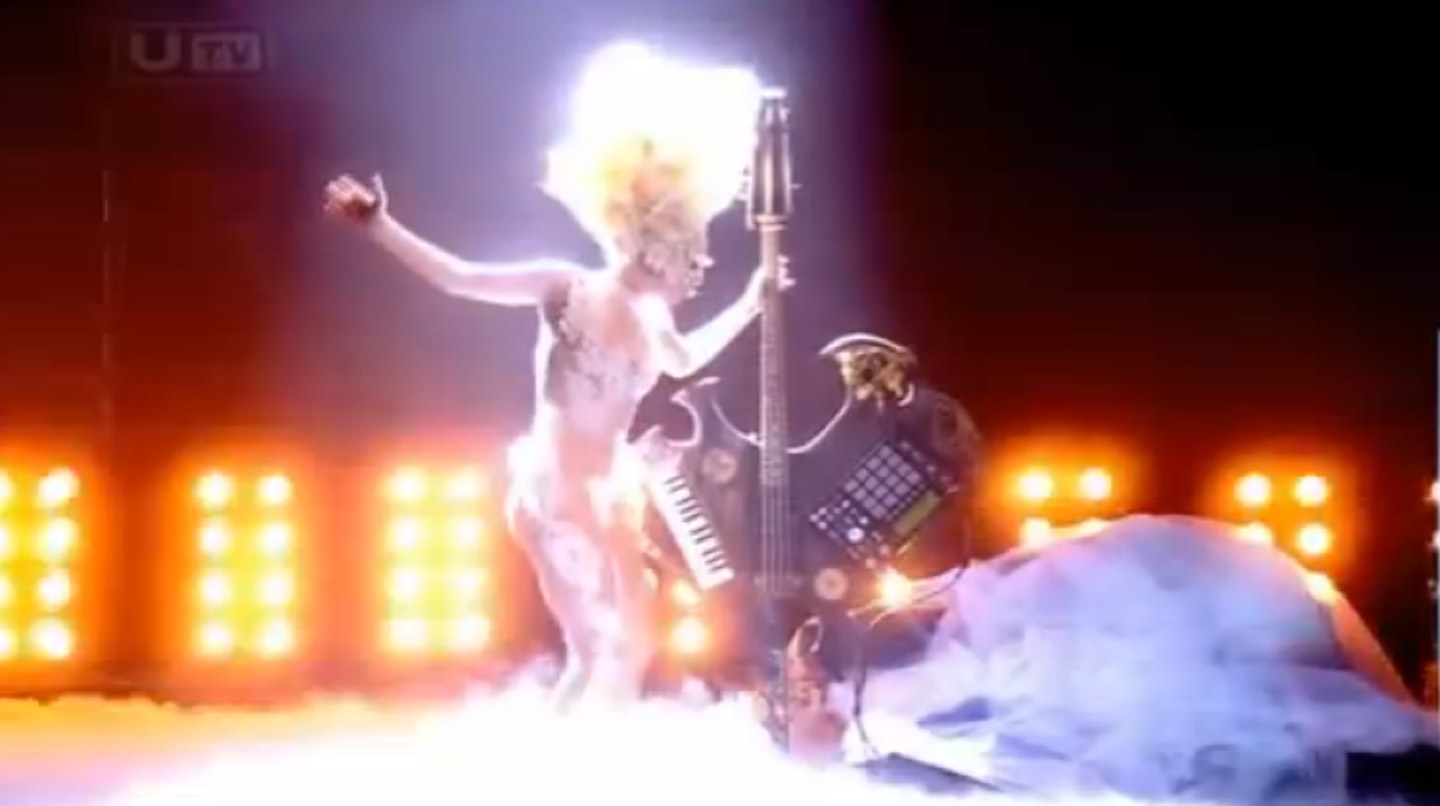 Lady Gaga performs Telephone and Dance In The Dark, 2010
