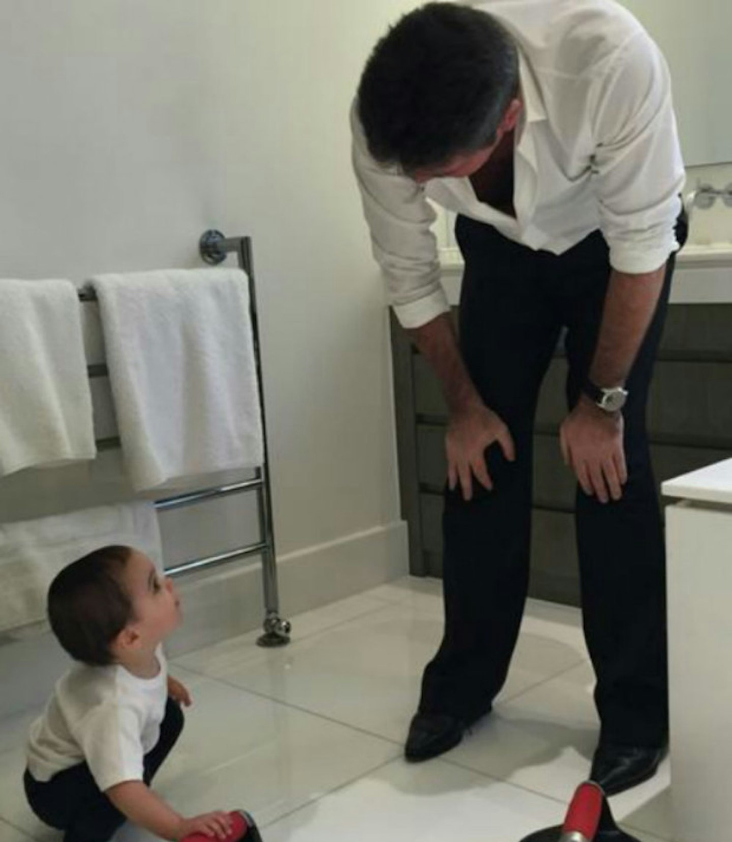 Simon poses with Eric