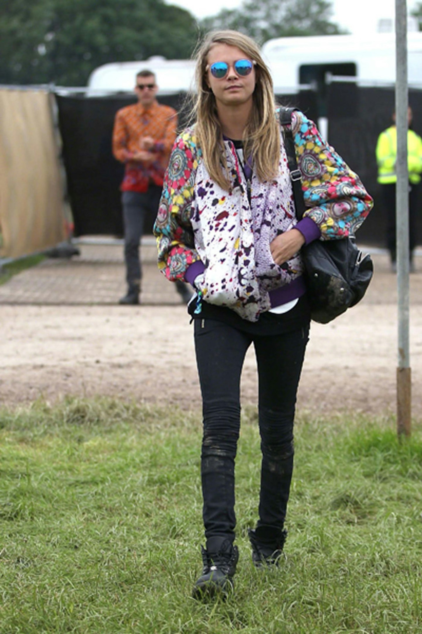 Cara Delevingne in Helen Steele jacket, Hudson jeans and Le Specs sunglasses