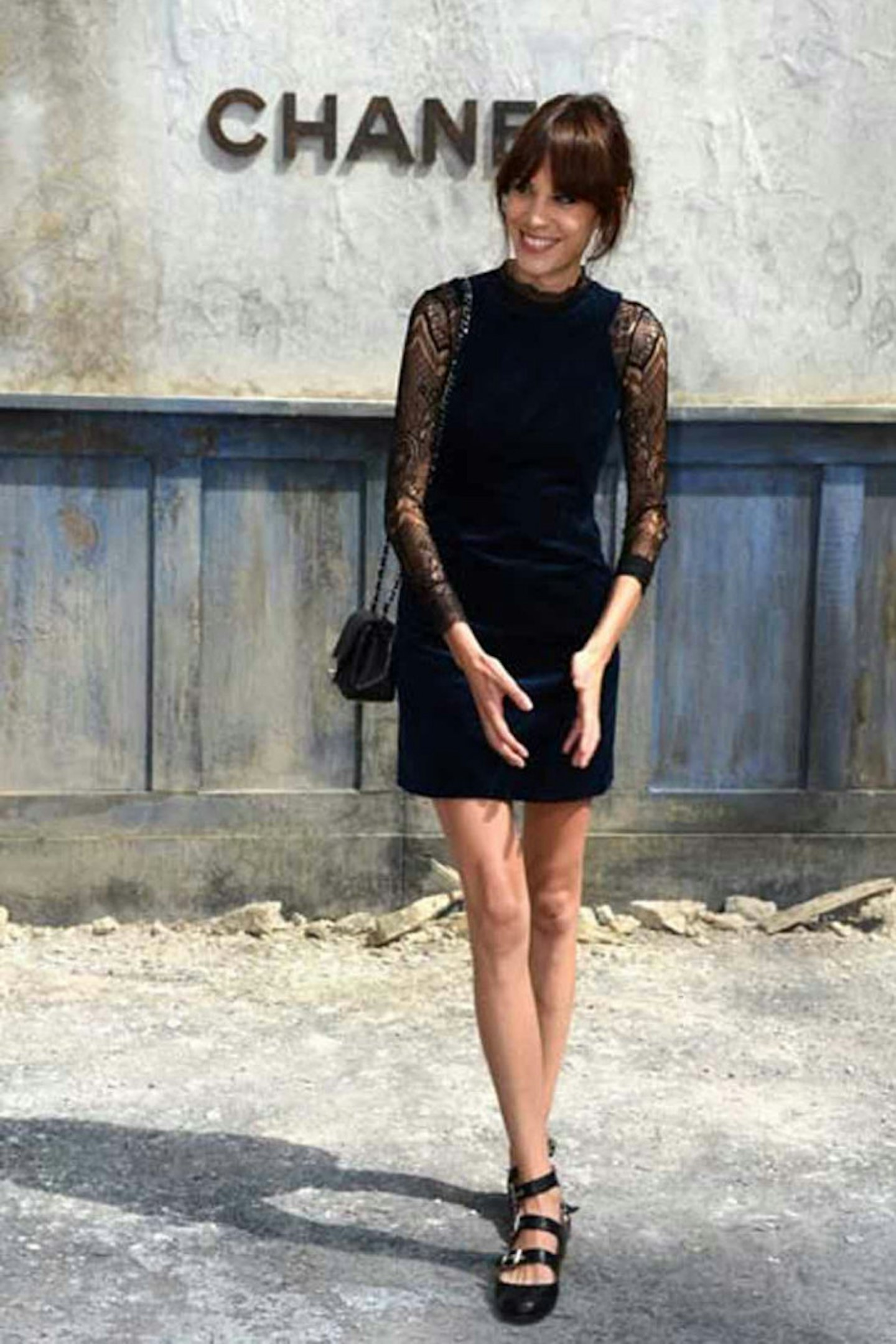 Alexa Chung style paris fashion week black dress