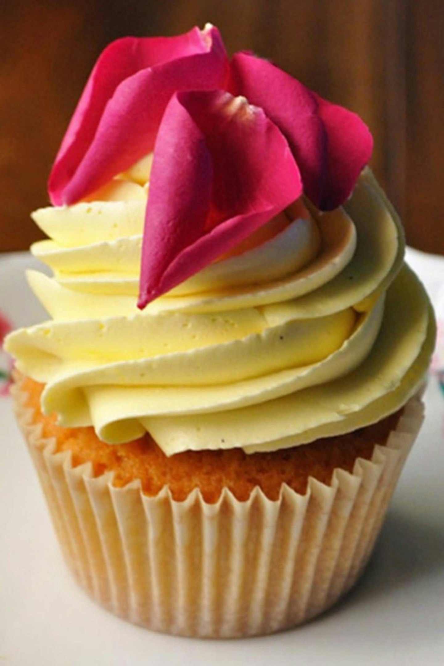5. Vanilla, Cardamom and Rose Petal Cupcakes