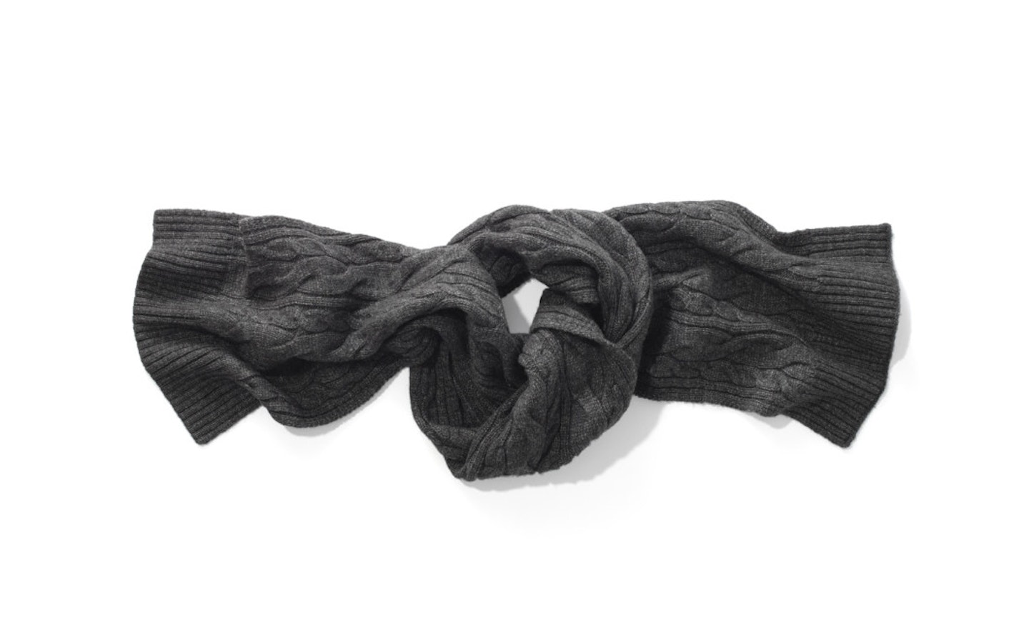 GG_GIFT15HOL3DMW_Scarf046_LR