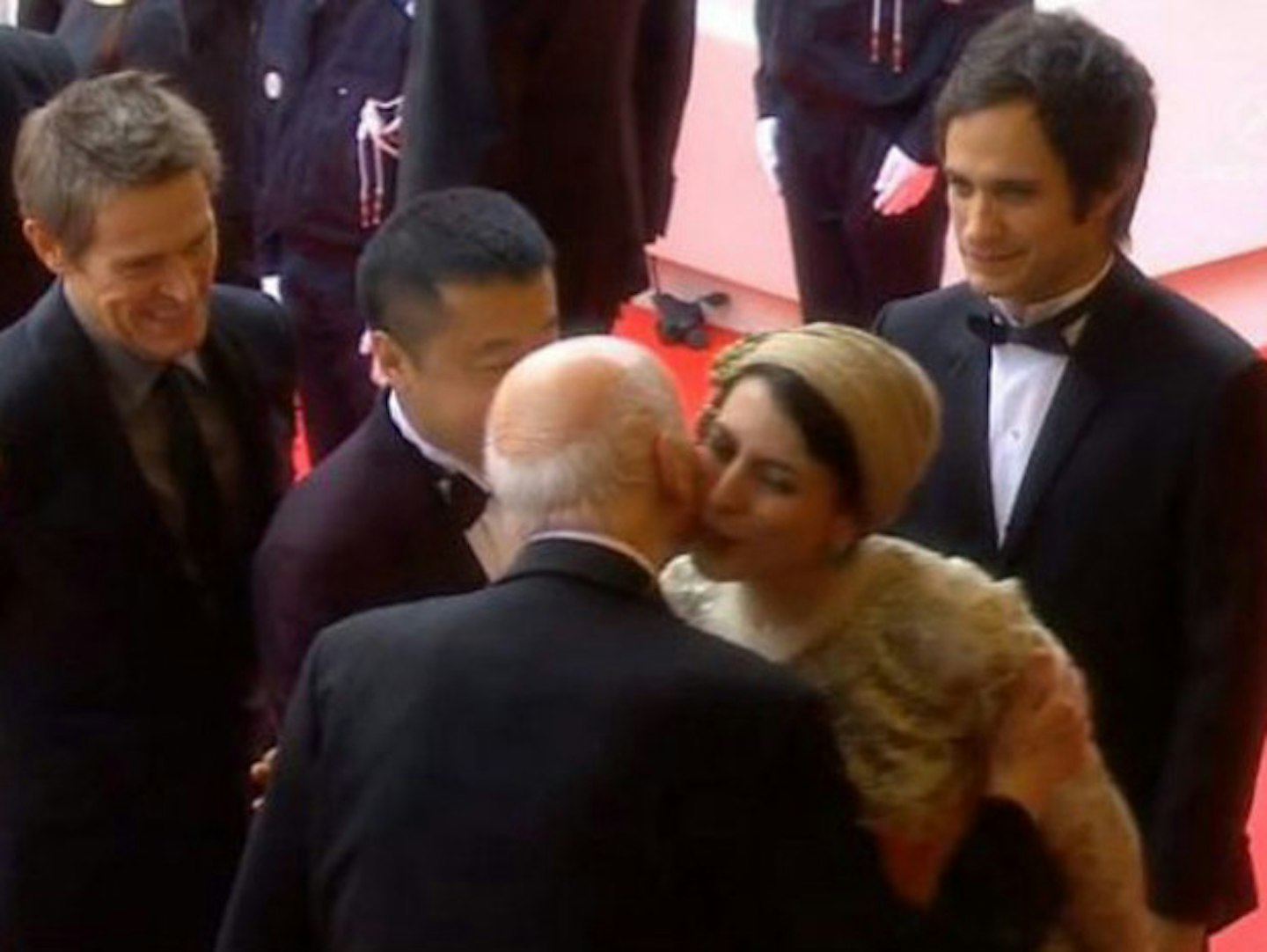 leila-hatami-iran-cannes-bises