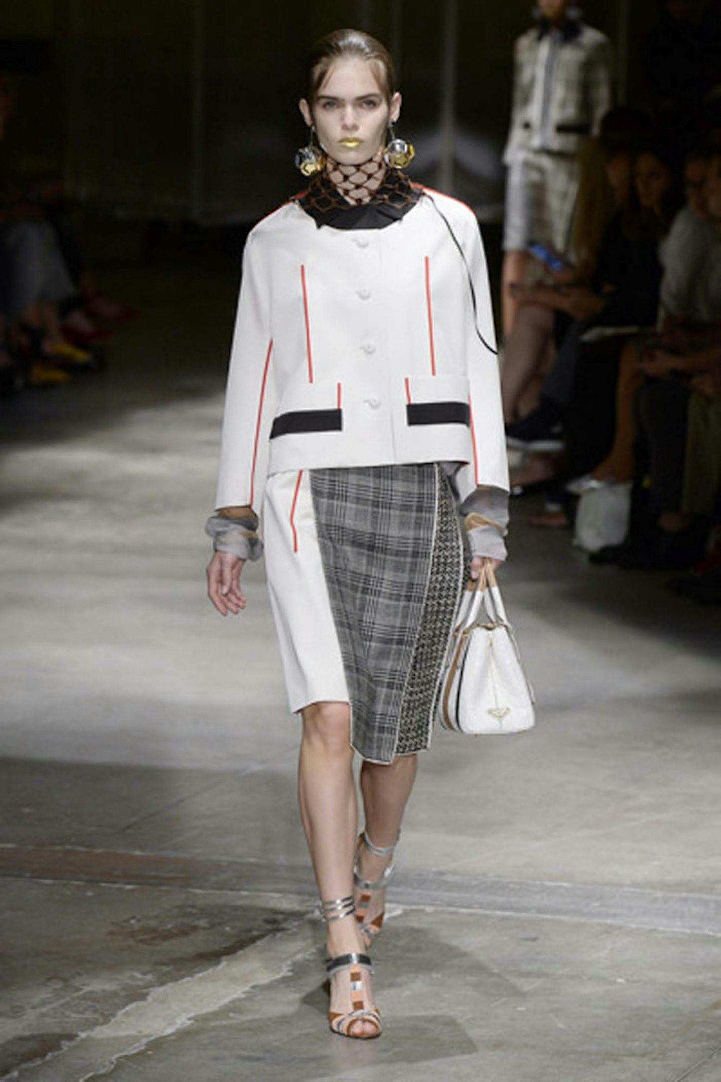 PRAD_RTW_SS16_0110