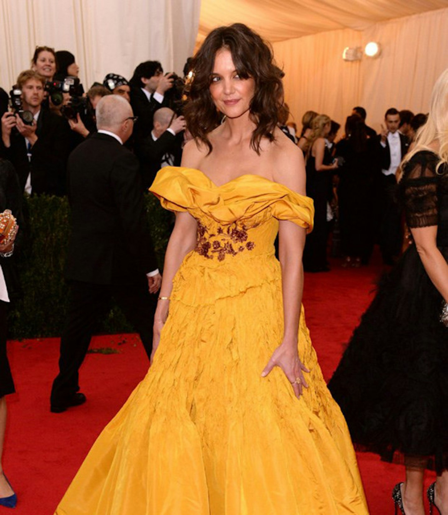 KATIE_HOLMES_MARCHESA