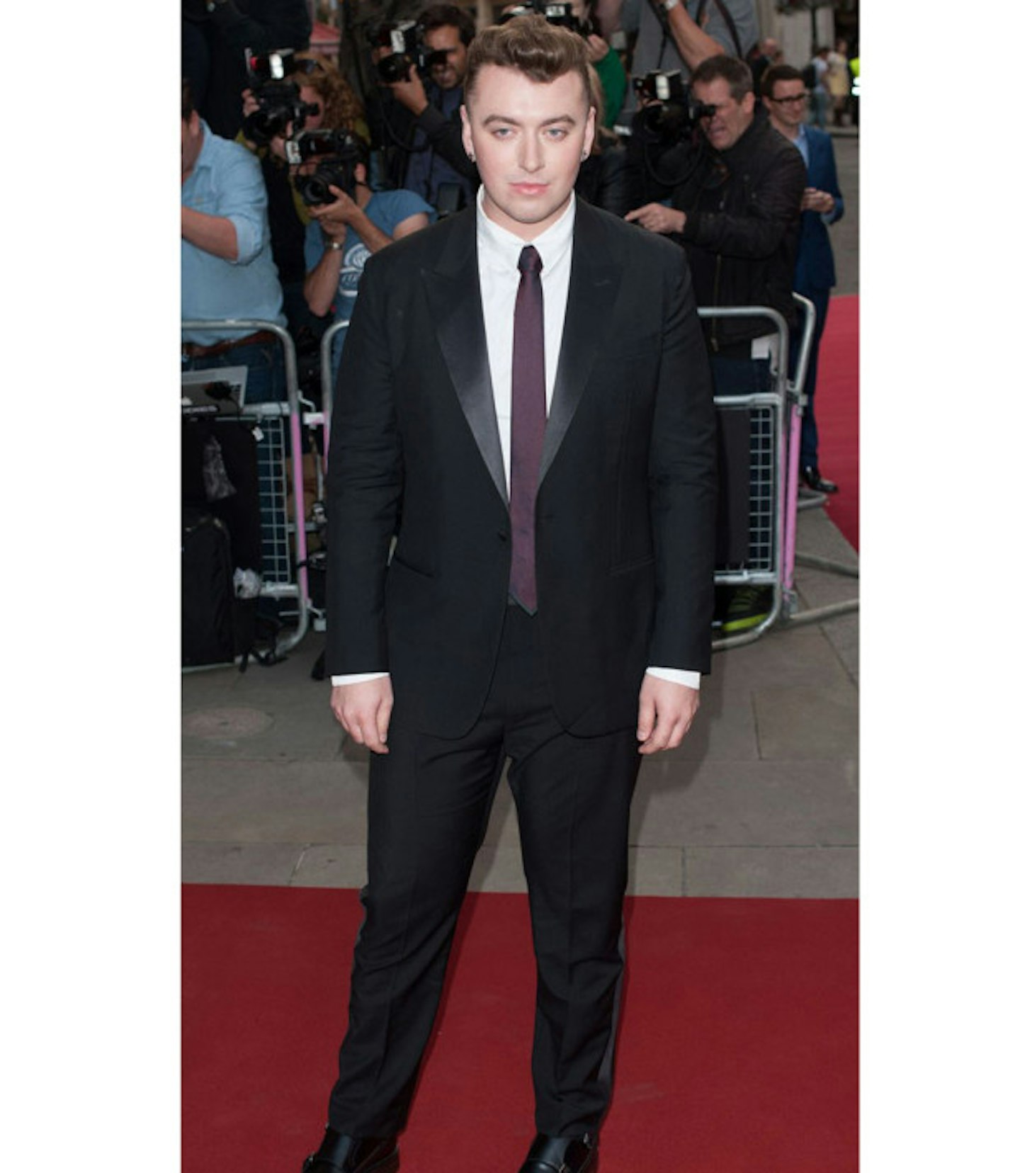 sam-smith-gq-awards-2014-20