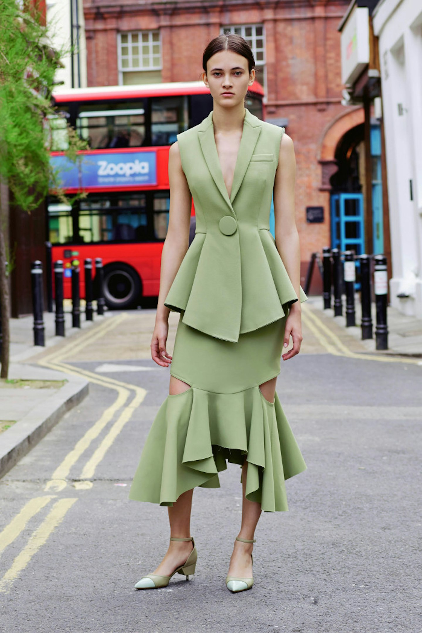 LOOK_10