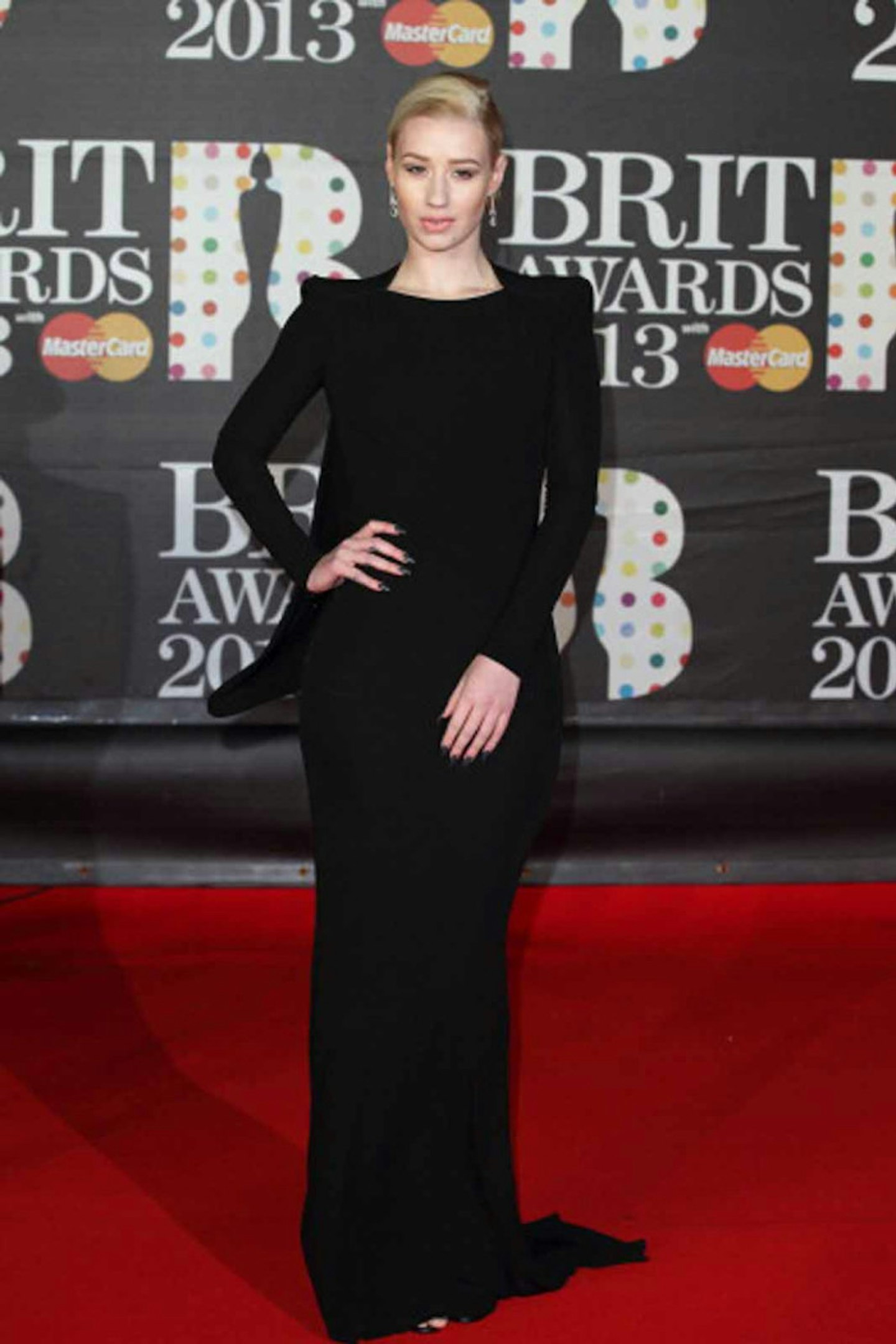 Iggy Azalea style full black dress brit awards