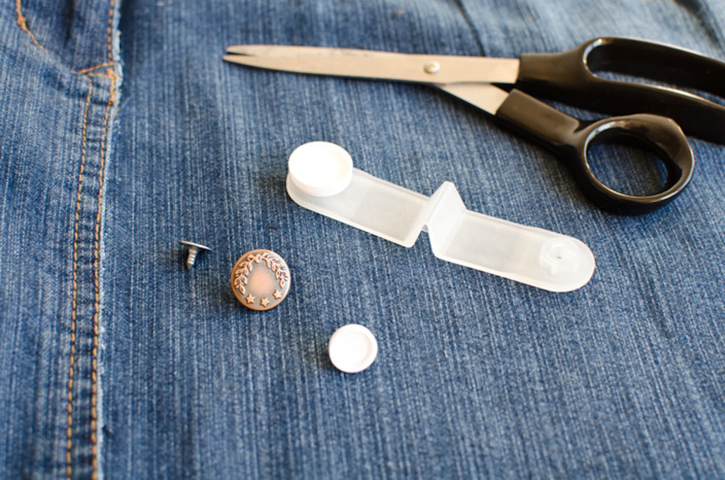 How To Make A Denim Button-Up Skirt
