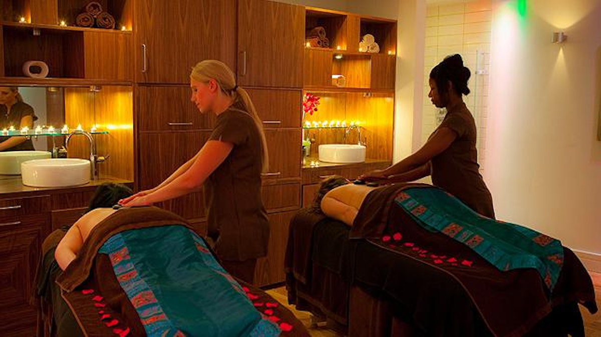 Titanic Spa, Huddersfield Review Closer