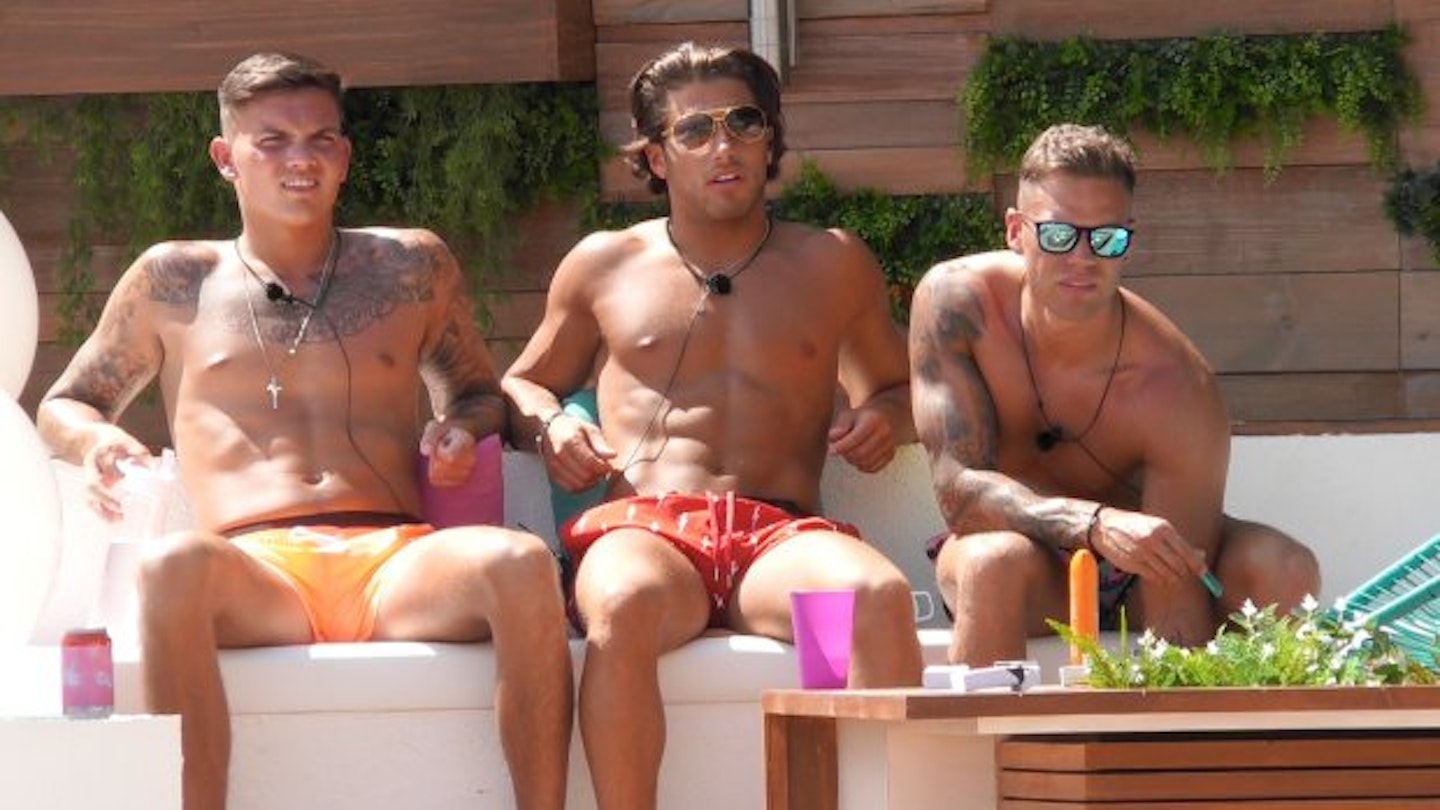 A Depressing Reminder That The Men On Love Island Are Under Just As Much Pressure As The Women