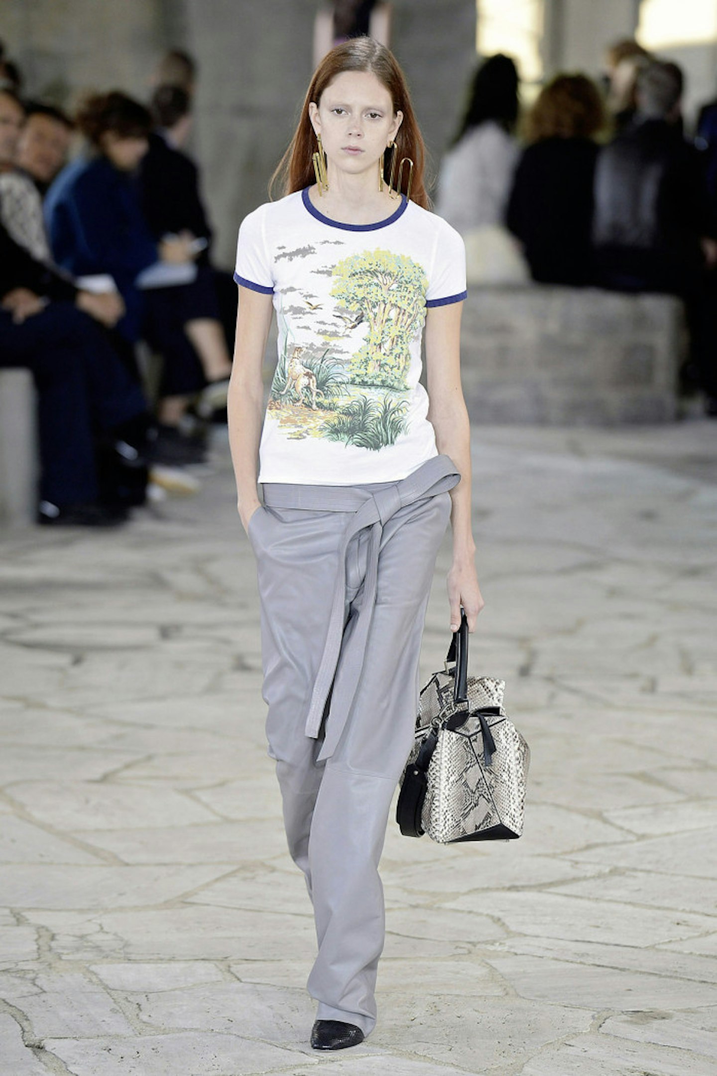 9. Go charity shopping for tees – This illustrated Loewe t-shirt designed by J W Anderson has more than a whiff of the 1970s about it, so we expect many a savvy shopper will soon be rifling around second hand stores for similar piped-hem versions.