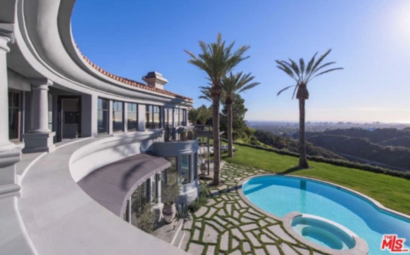 Kylie-Jenner-rented-Mansion