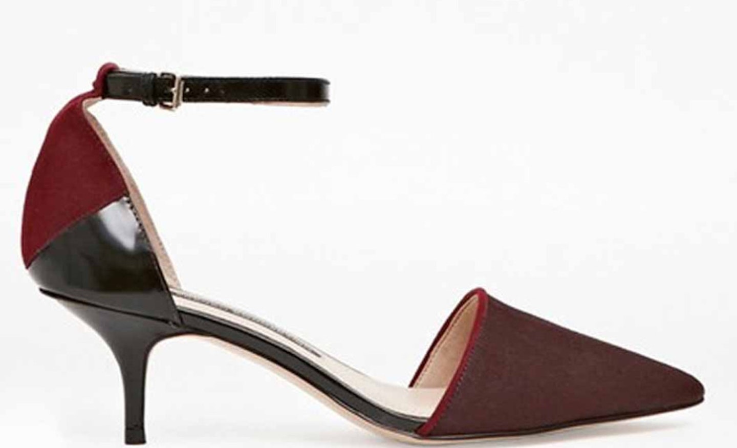 10 hot shoes 62