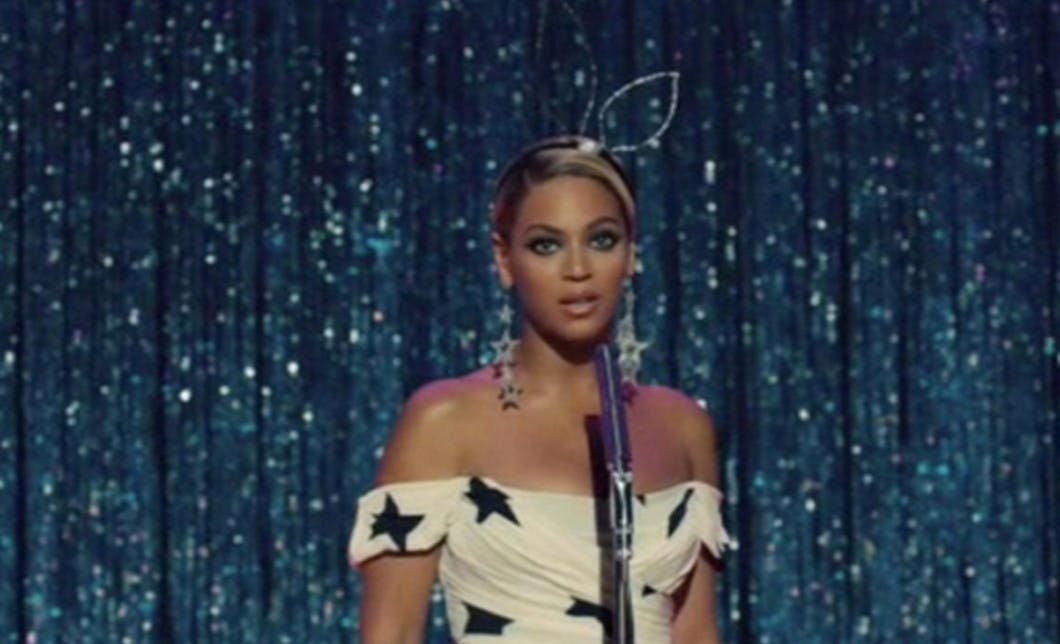 From Versace To DKNY: See Our 12 Favourite Looks From Beyonce’s New ...