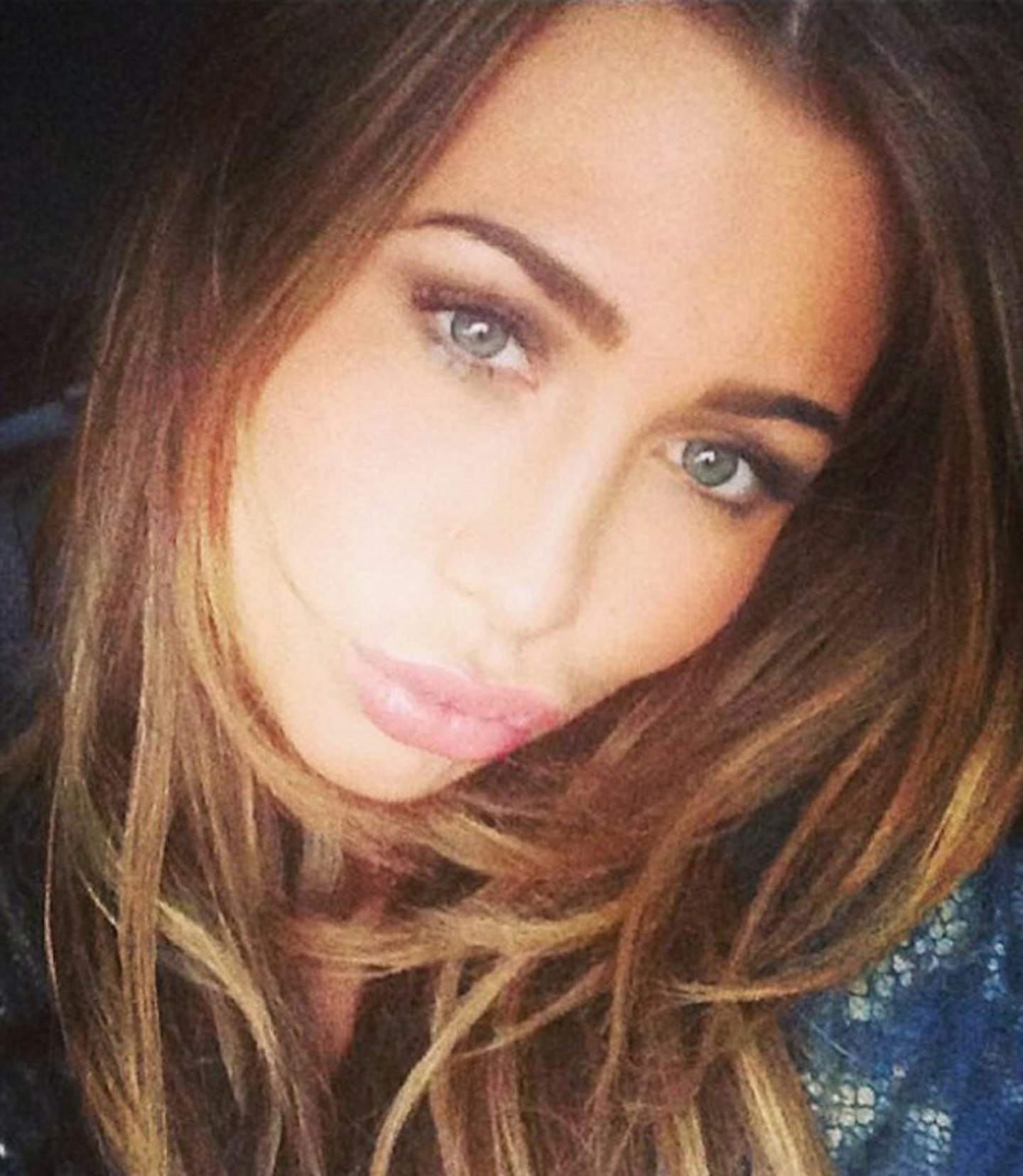 Lauren-goodger-selfies-instagram-twitter-29_1