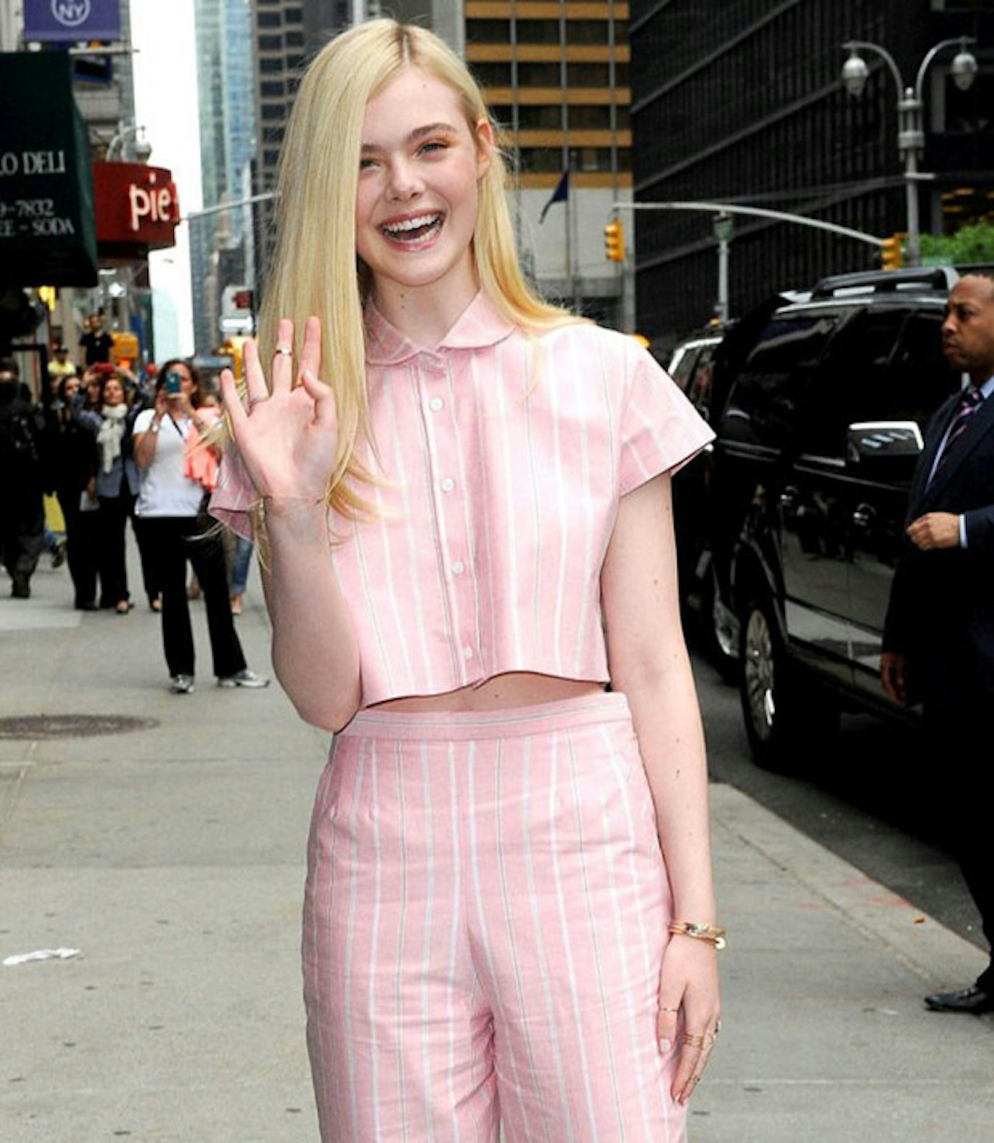 Elle, Late Show With David Letterman appearance in New York, 14 May 2014