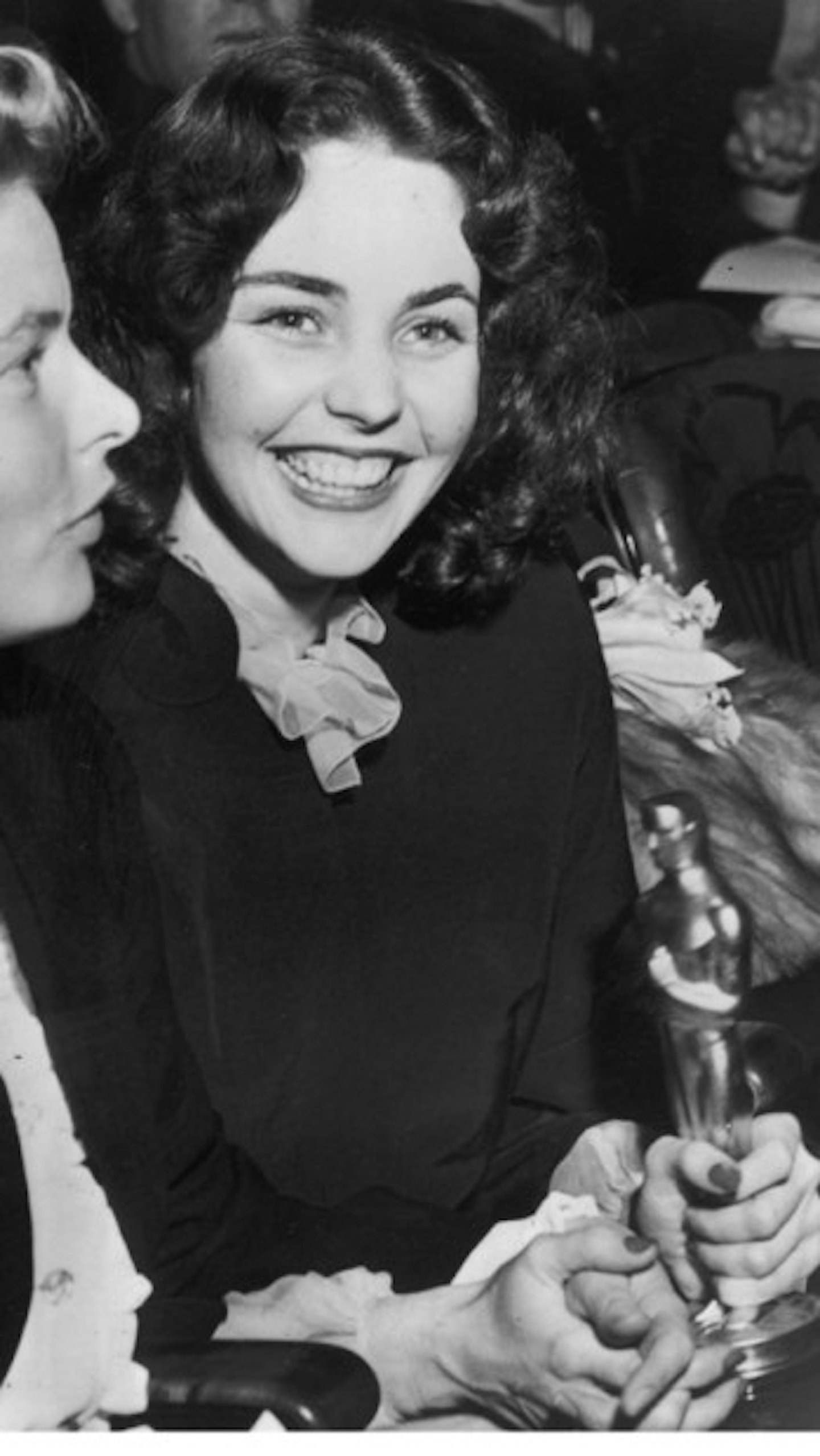 Jennifer Jones, 1944