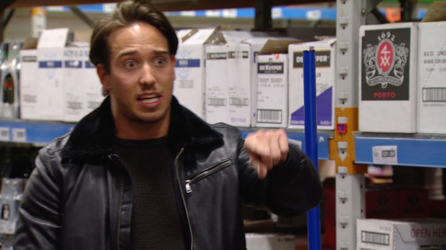 Lockie shouts at Tommy