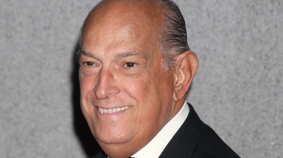 Fashion legend Oscar de la Renta dead aged 82 | Celebrity | Heat