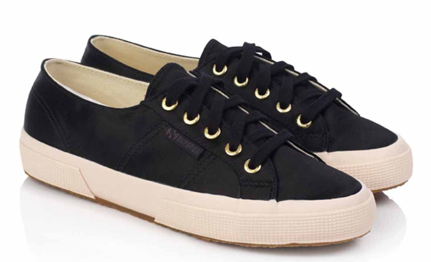 10 hot shoes 111