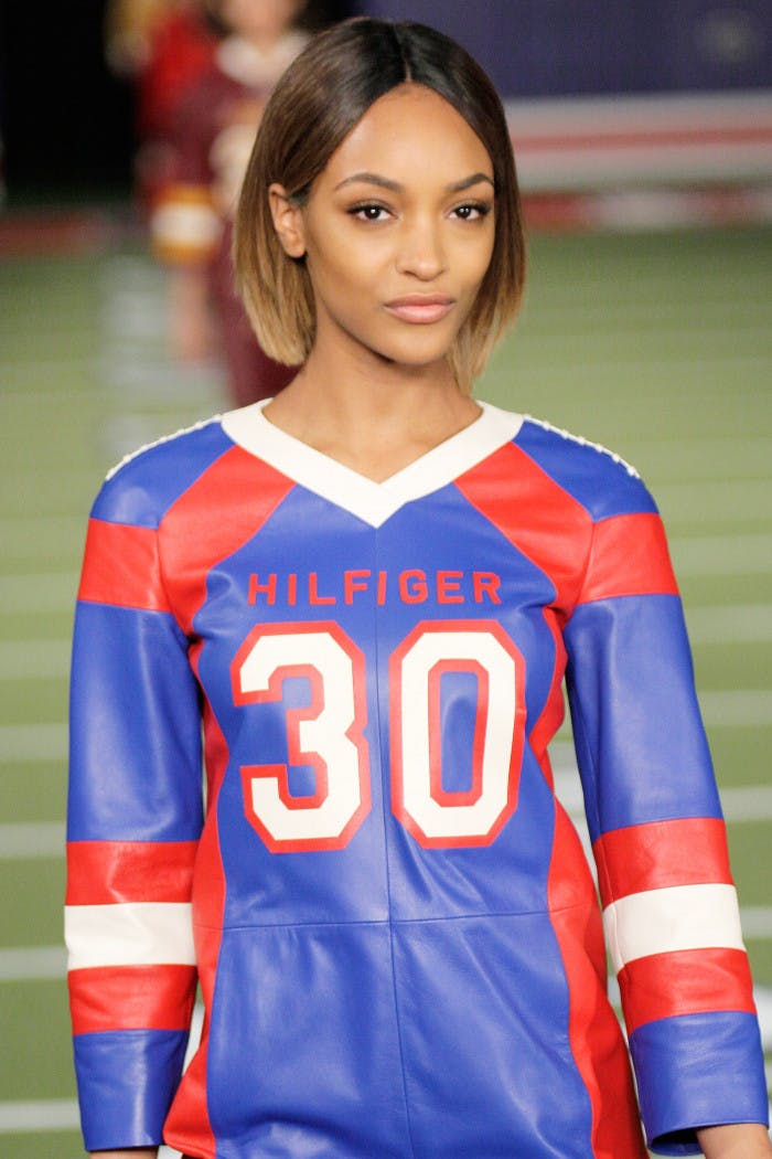 Touchdown! Tommy Hilfiger Creates An American Football Stadium For AW15  Show | Grazia