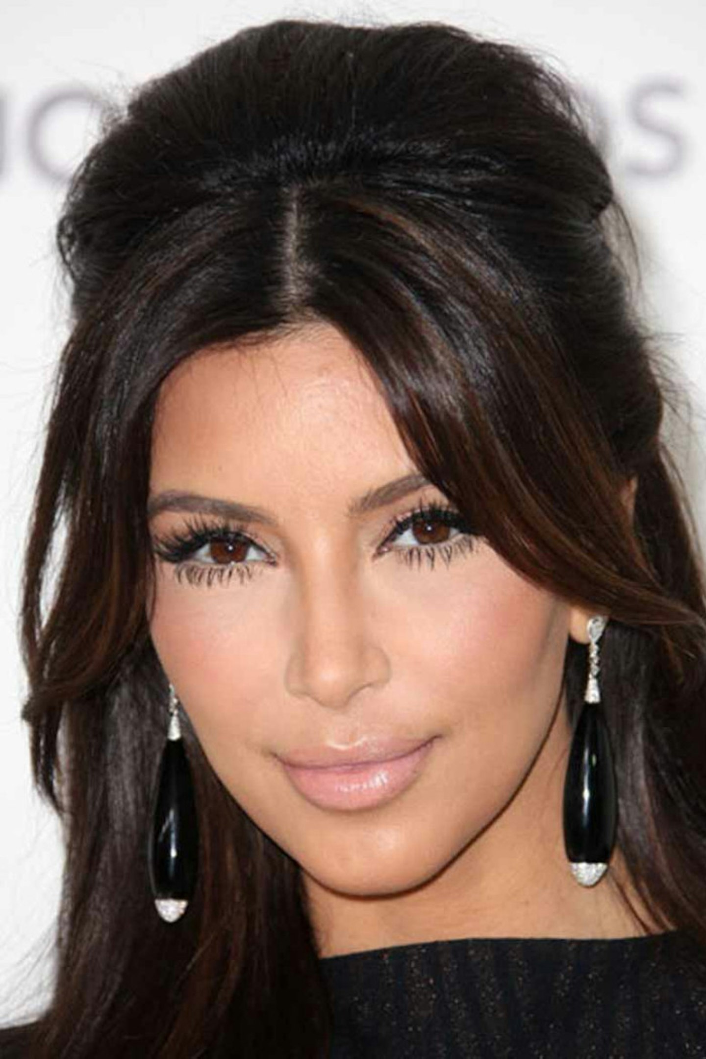 Kim Kardashians Hair 16