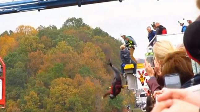 Heart stopping video shows man falling after attempting handstand ...