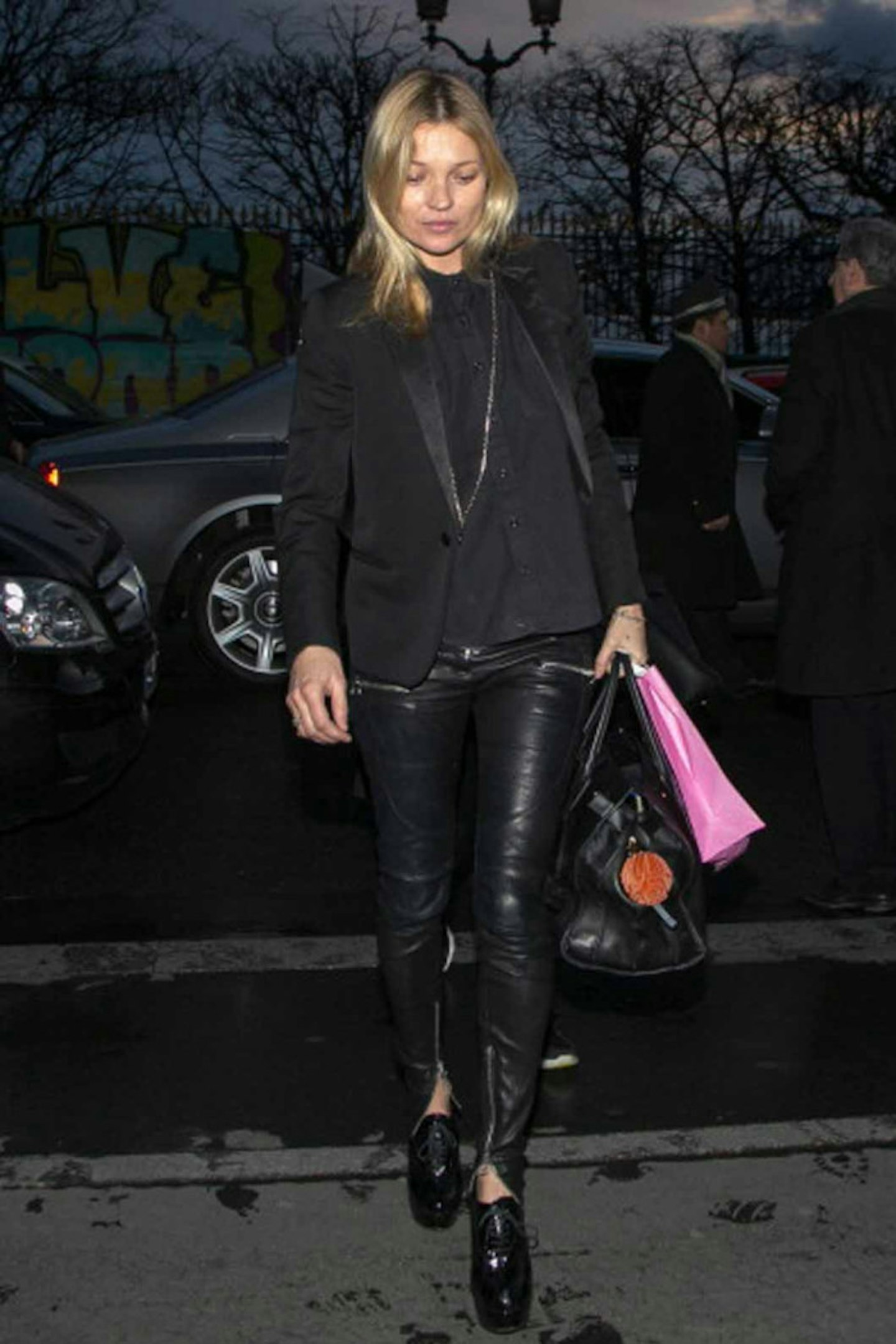 3Kate Moss style paris black leather trousers