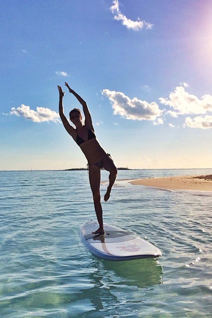 16 of the most impressive yoga poses on Instagram | Vogue India