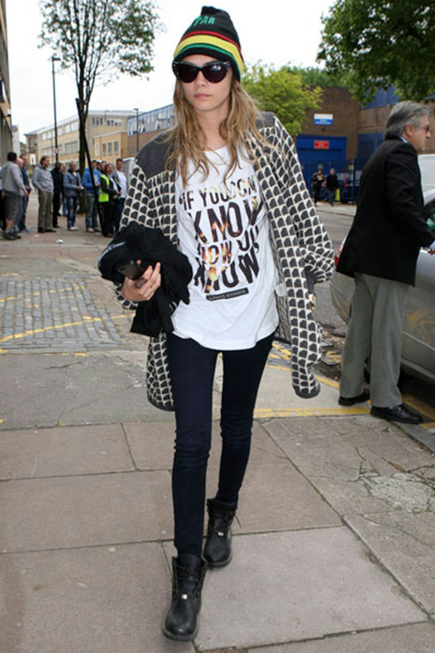Cara Slogan Tee 8
