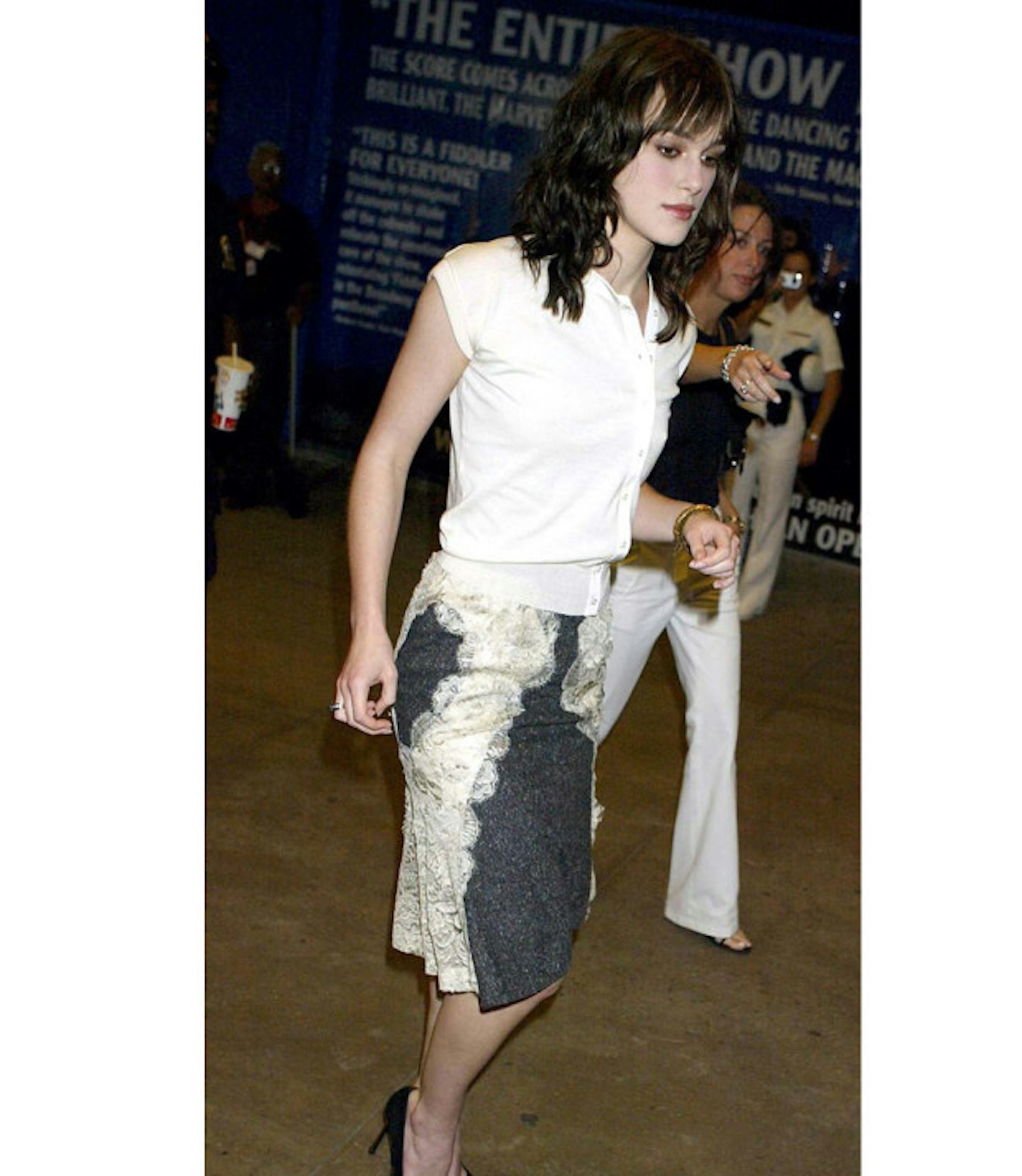 keira-knightley-before-stylist-white-lace-skirt