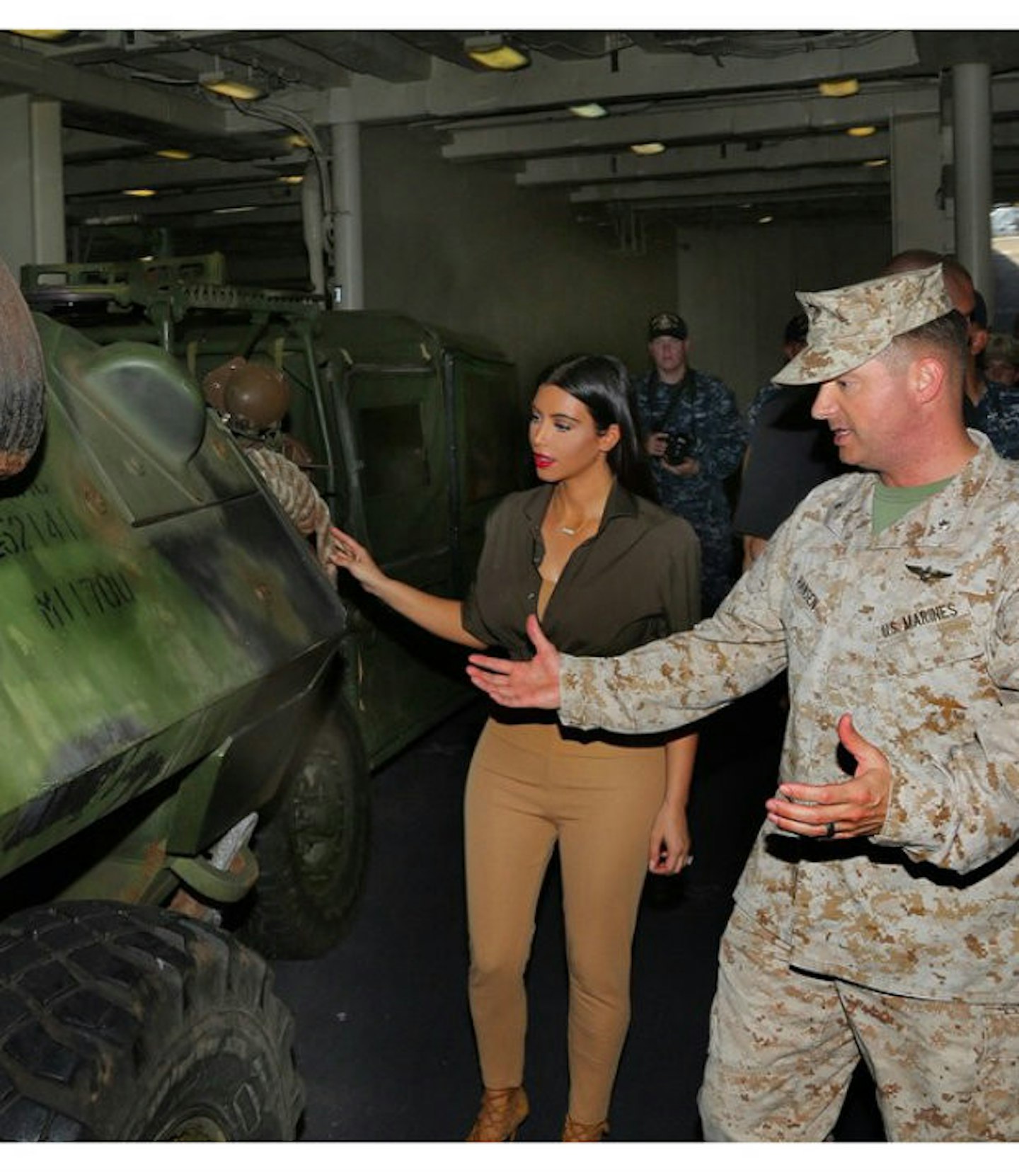 kim-kardashian-navy3