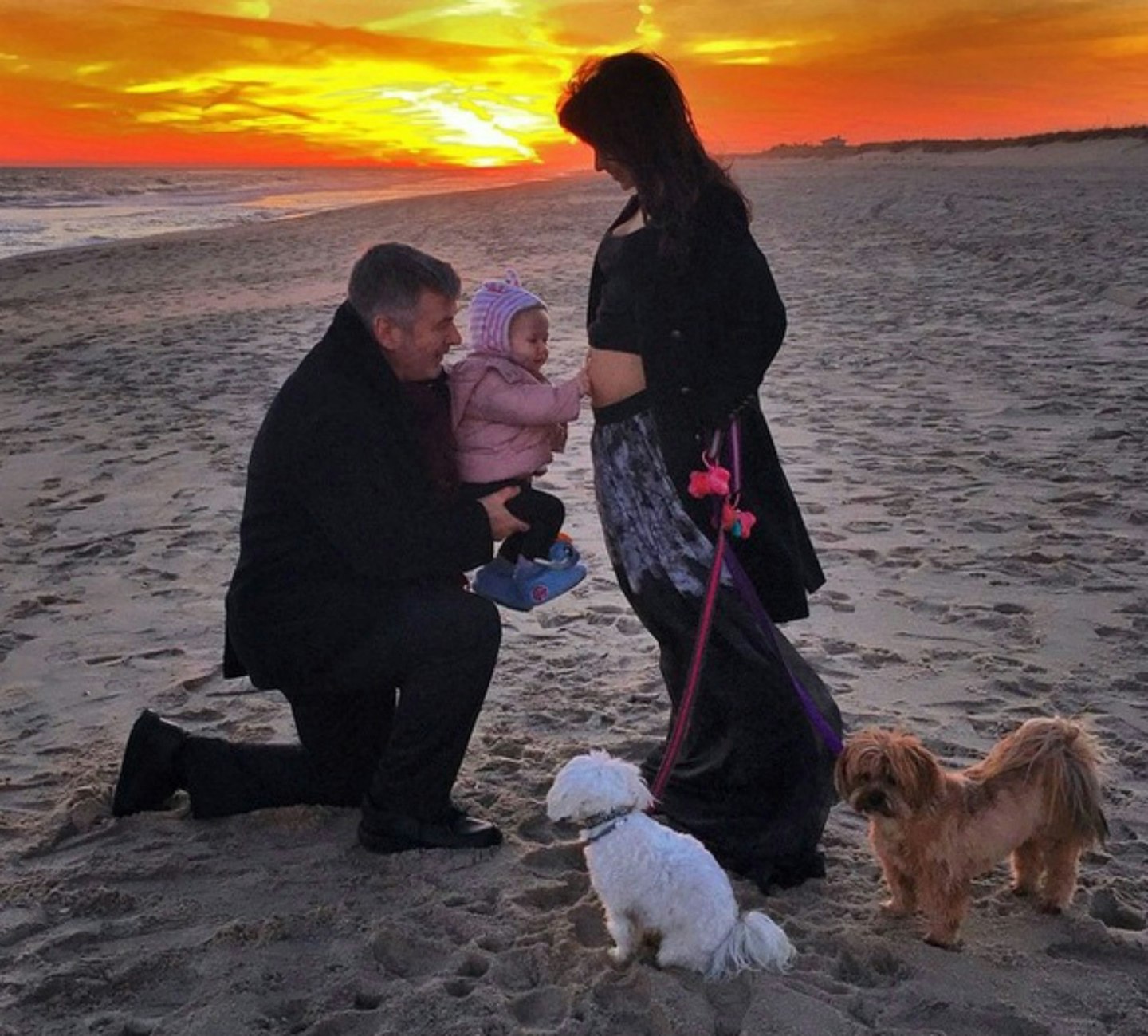alec-baldwin-wife-hilaria-pregnant